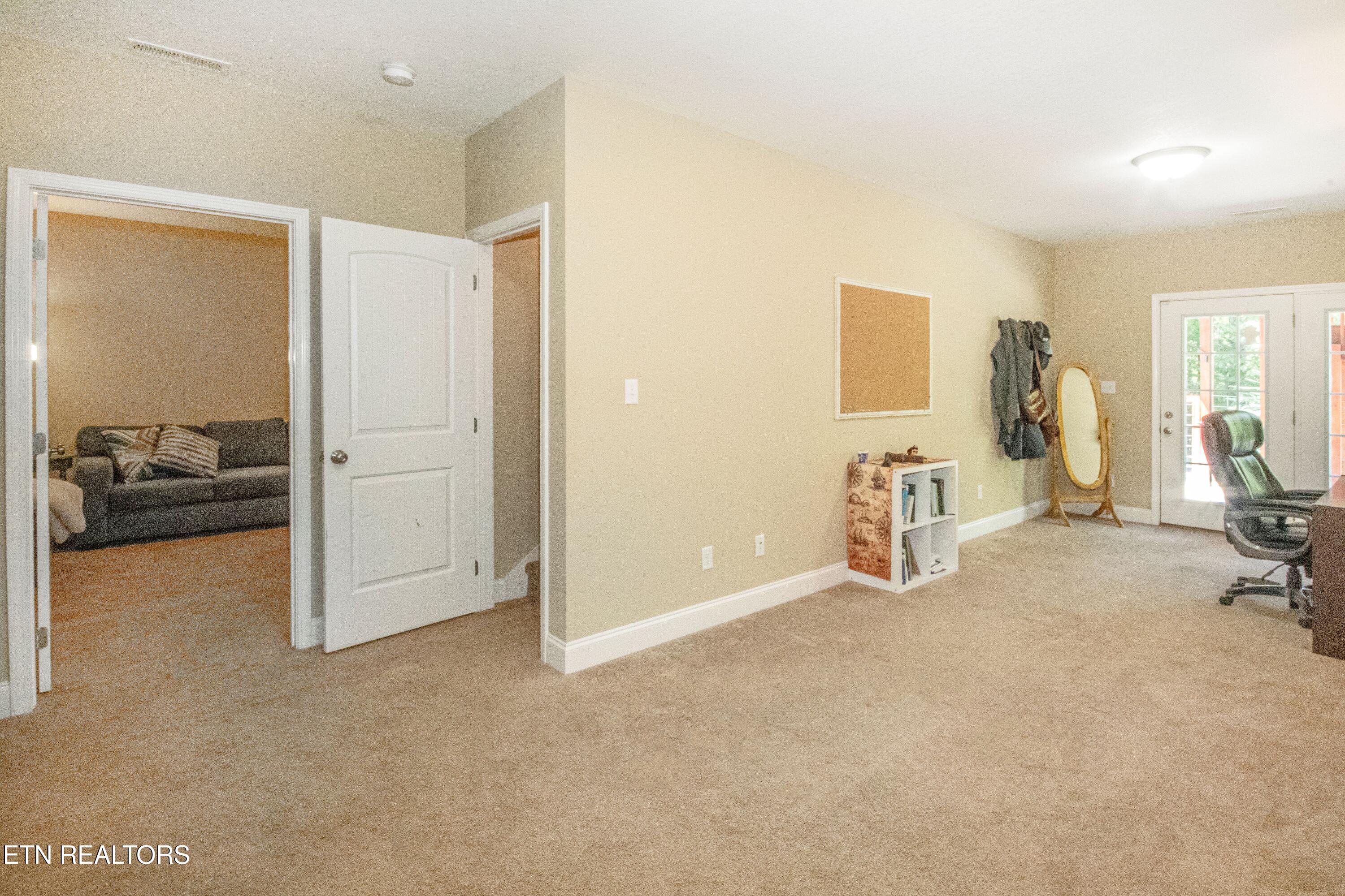 8221 Broken Rock Lane Knoxville TN 37924