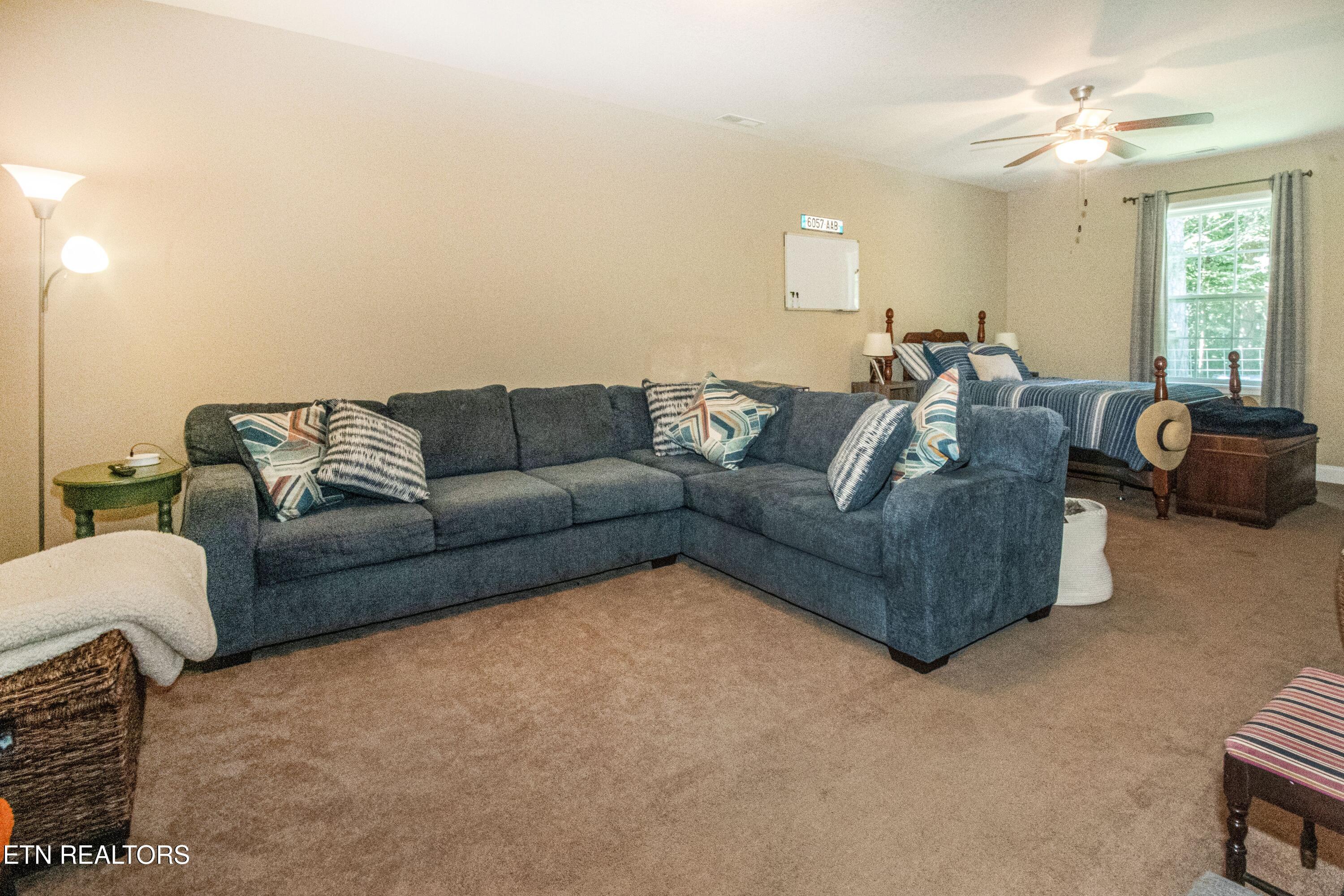 8221 Broken Rock Lane Knoxville TN 37924