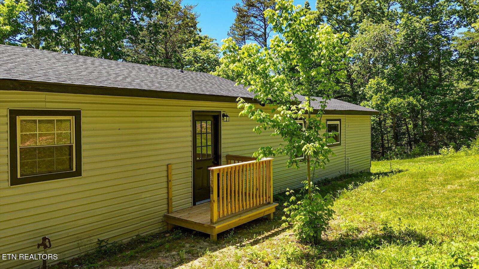 522 County Road 271 Niota TN 37826