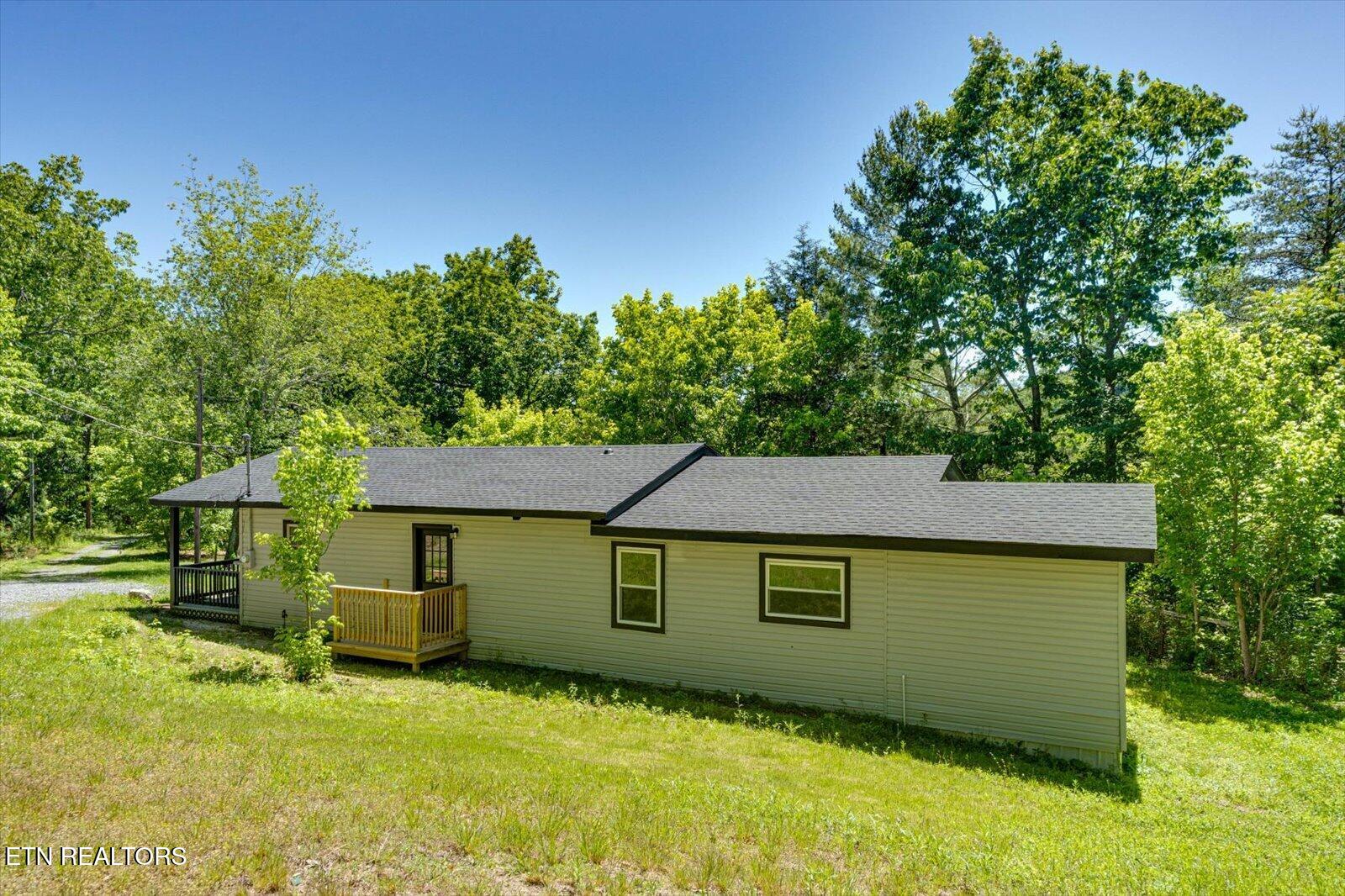 522 County Road 271 Niota TN 37826