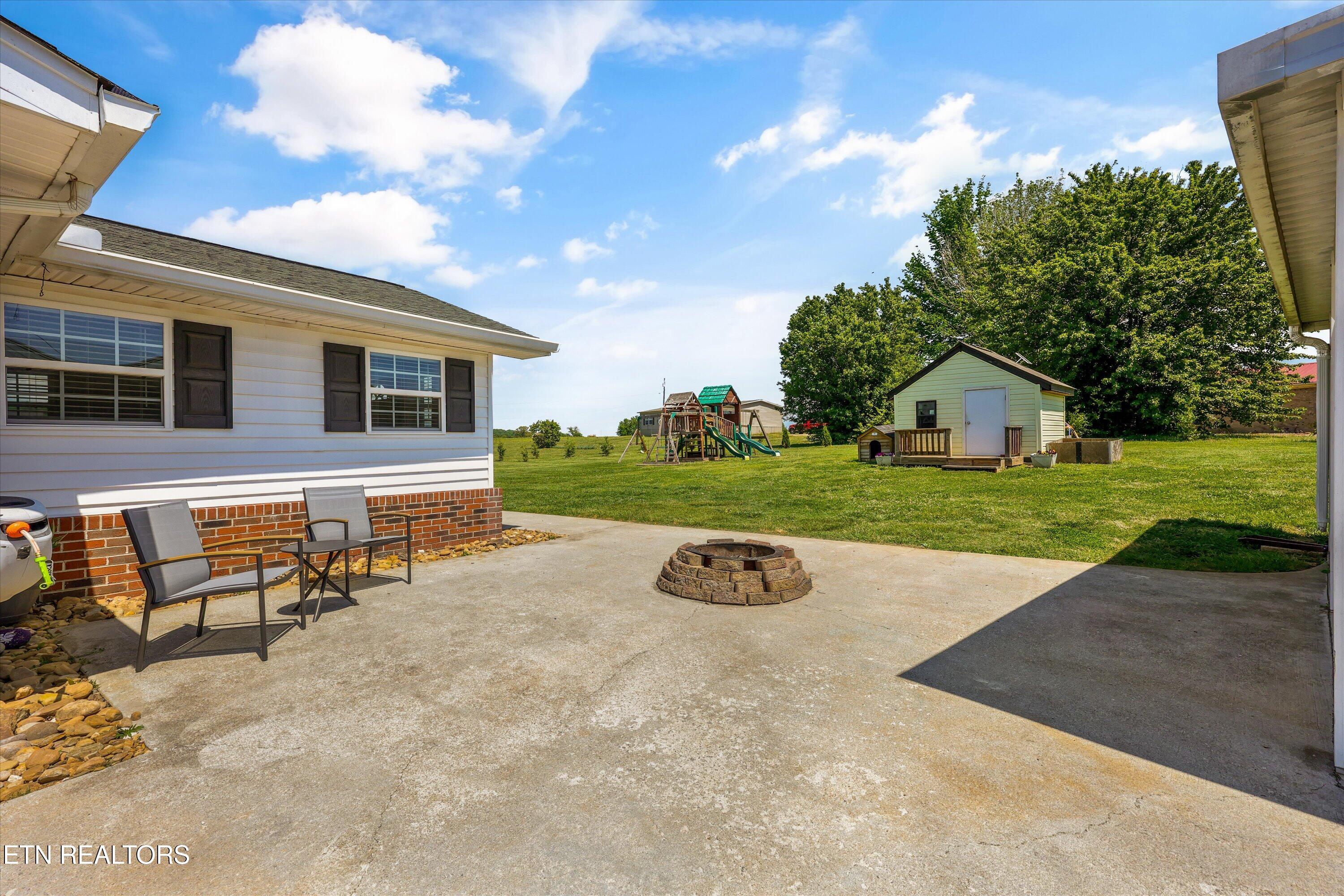 858 Seed Tick Road Philadelphia TN 37846