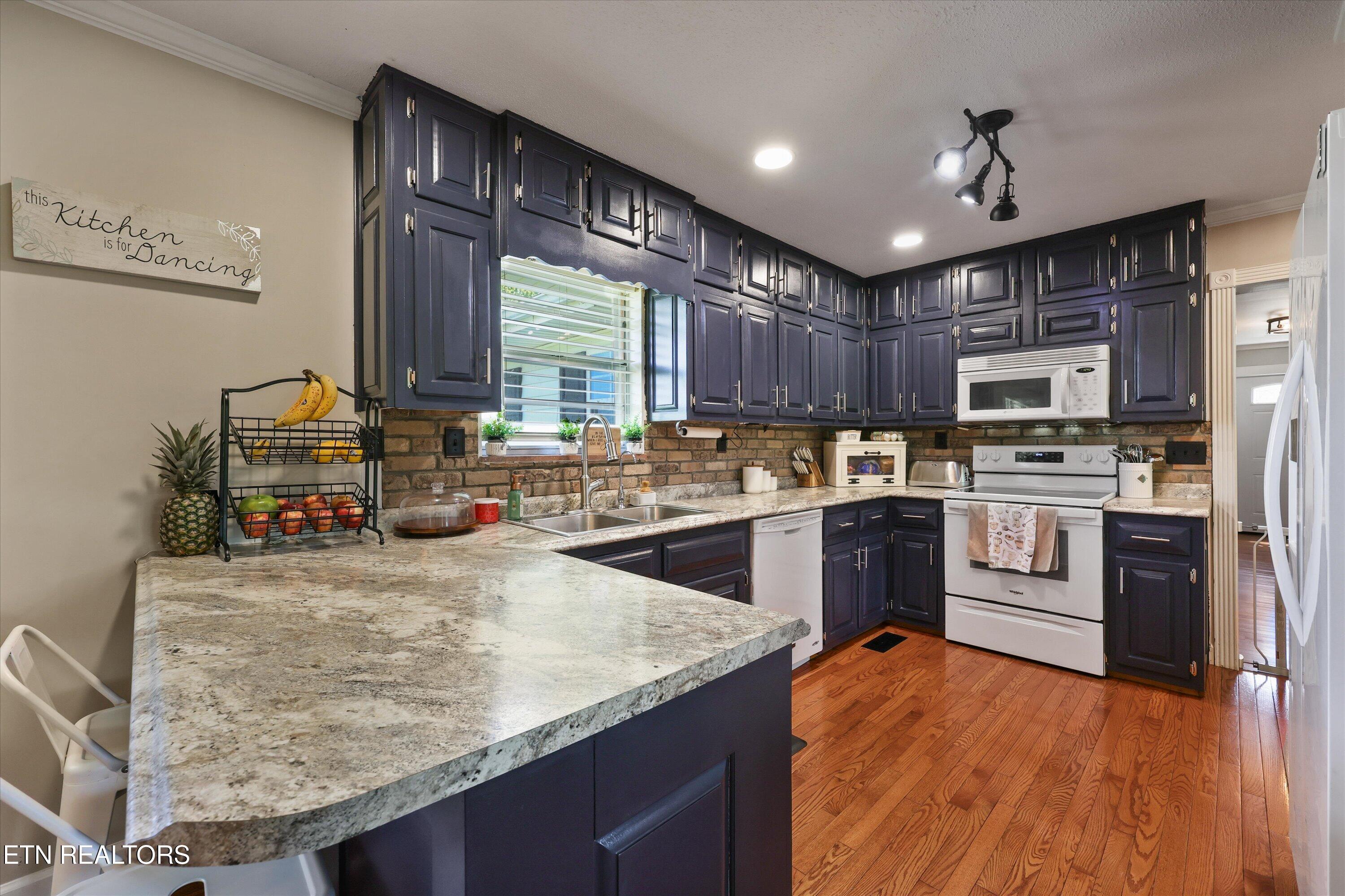 858 Seed Tick Road Philadelphia TN 37846