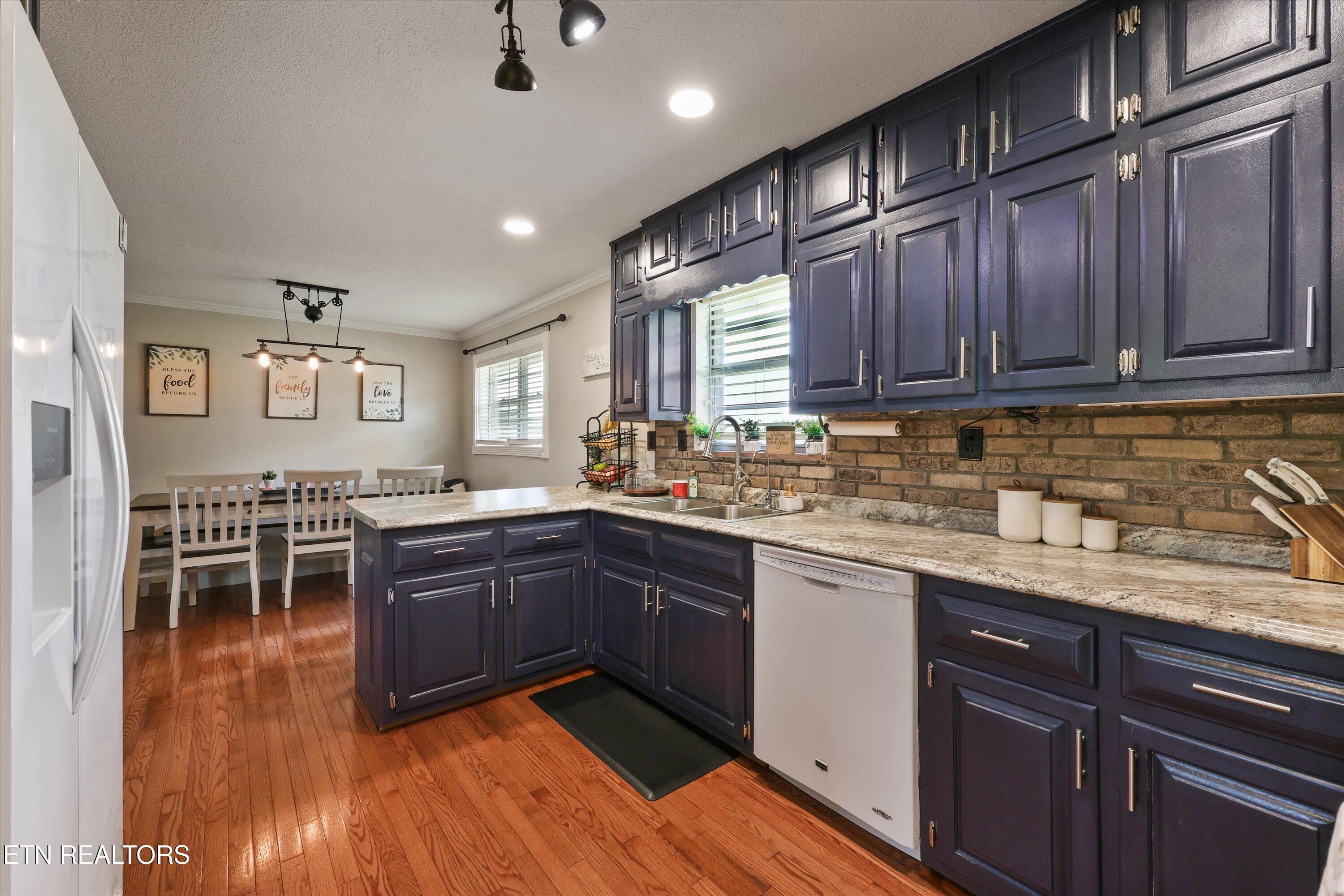 858 Seed Tick Road Philadelphia TN 37846