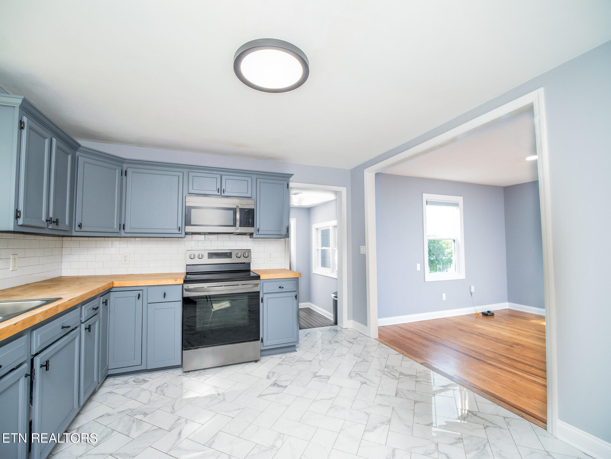 353 Volena Place Knoxville TN 37920