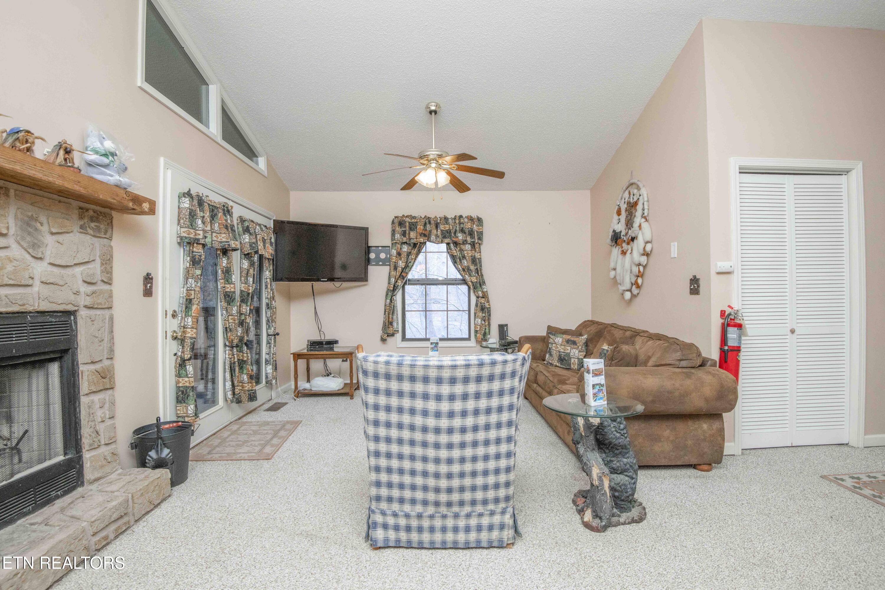1520 Ski View Lane Sevierville TN 37876