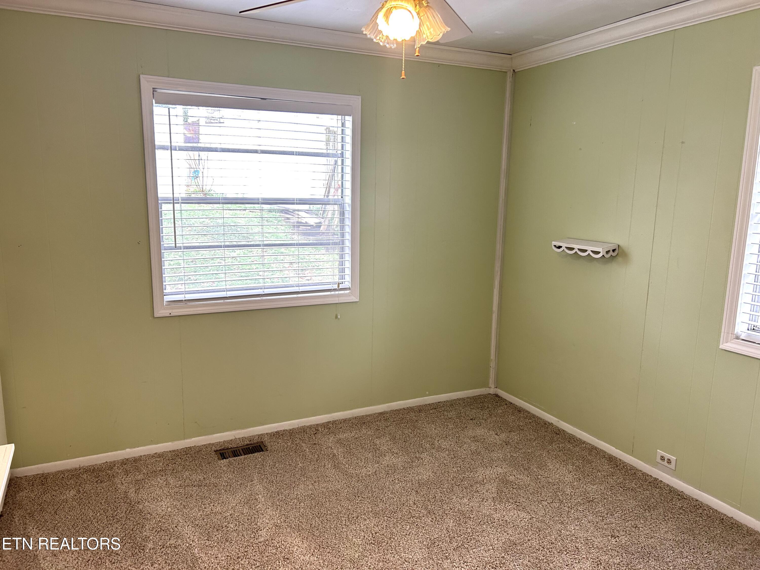 114 Glendale Lane Oak Ridge TN 37830