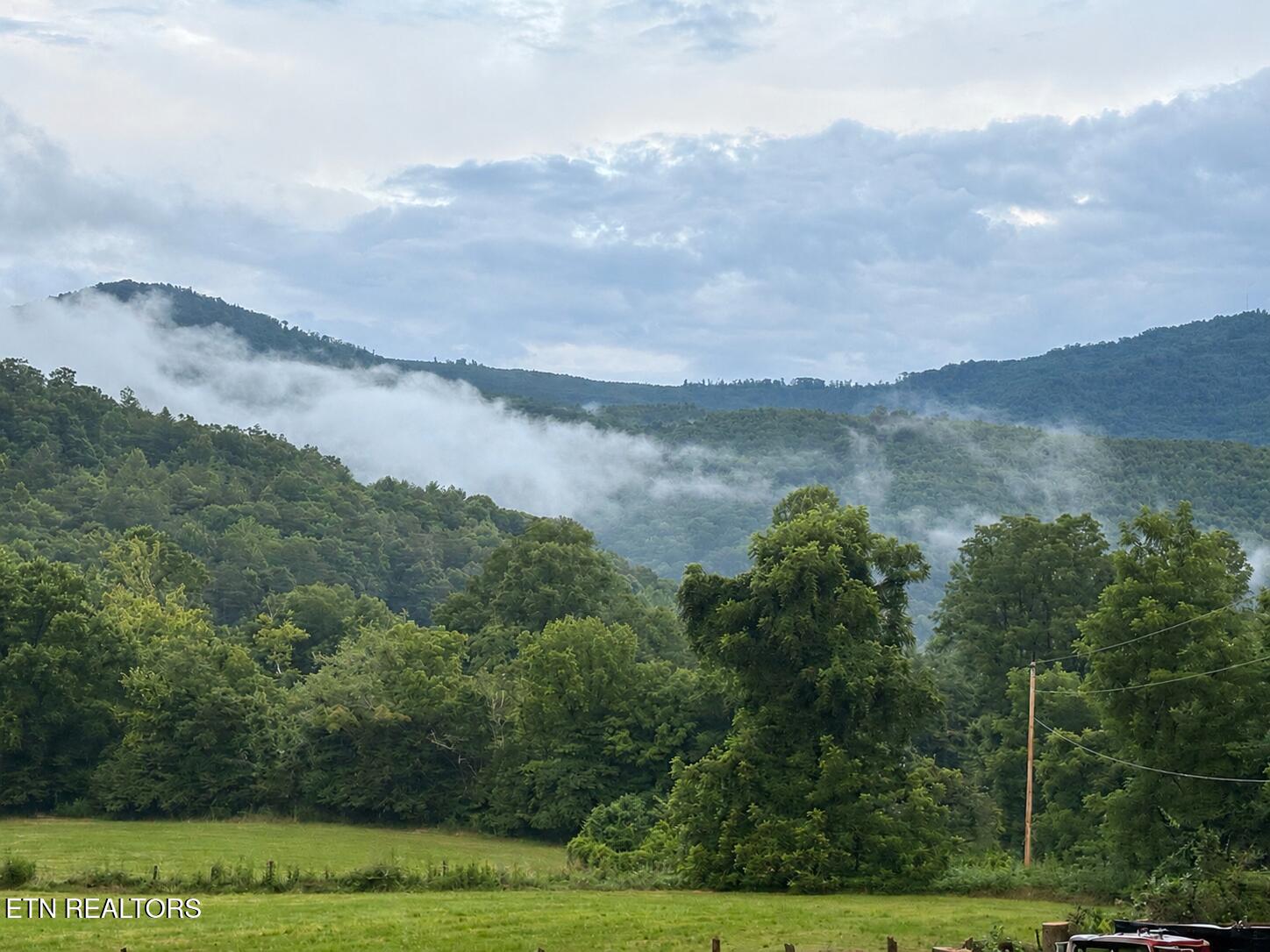 7914 Brimstone Road Robbins TN 37852