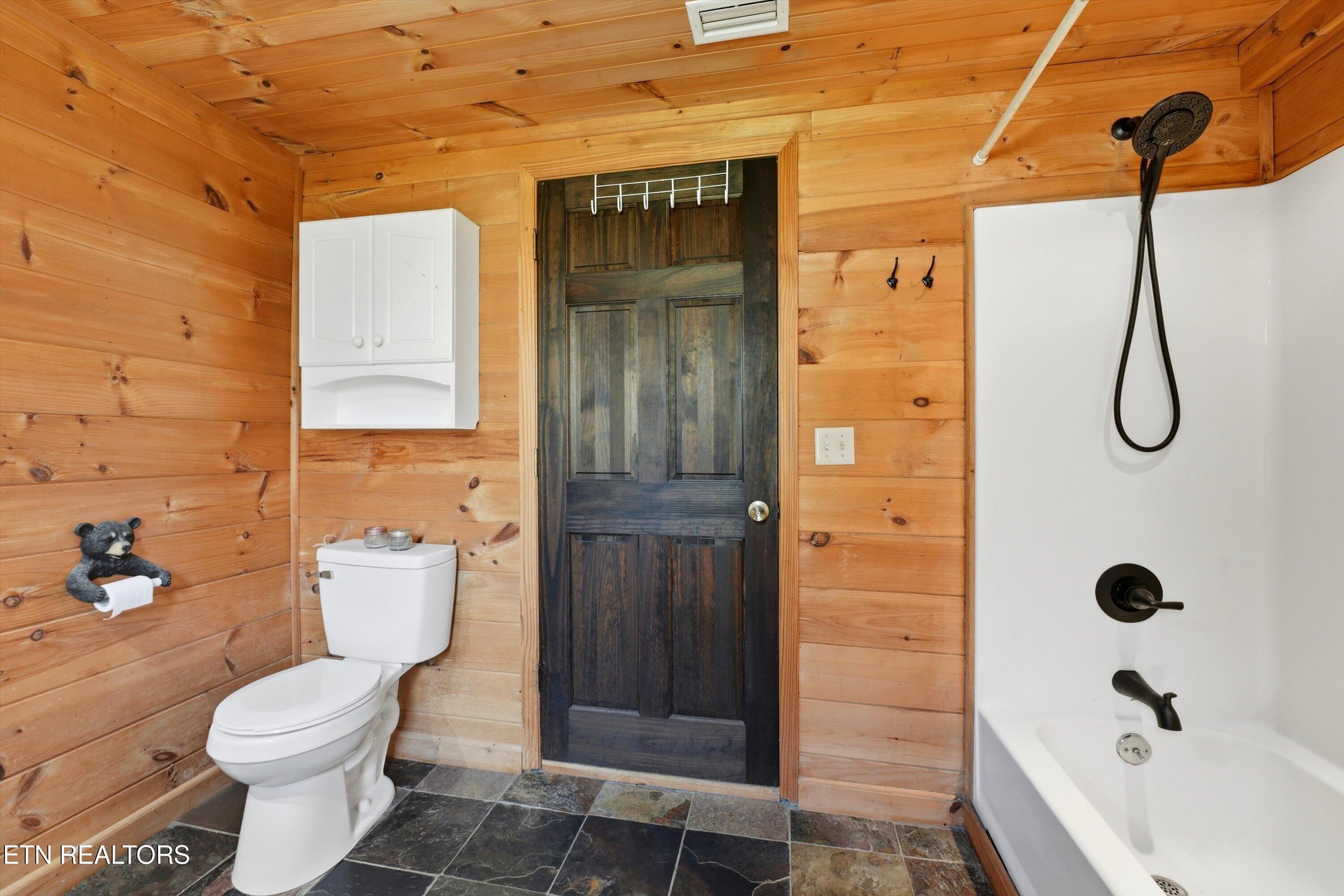 533 Epperson Road Tellico Plains TN 37385