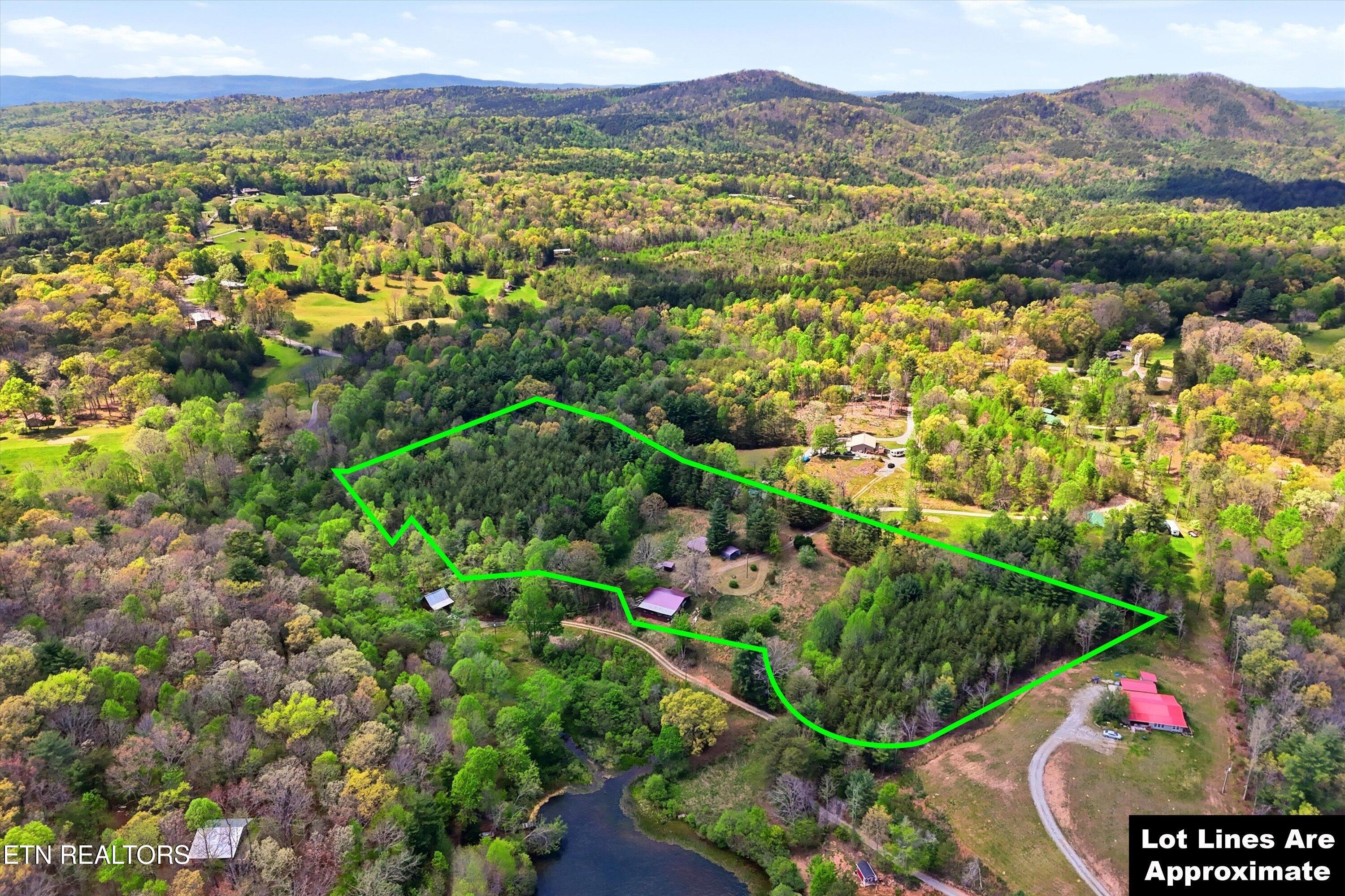 533 Epperson Road Tellico Plains TN 37385