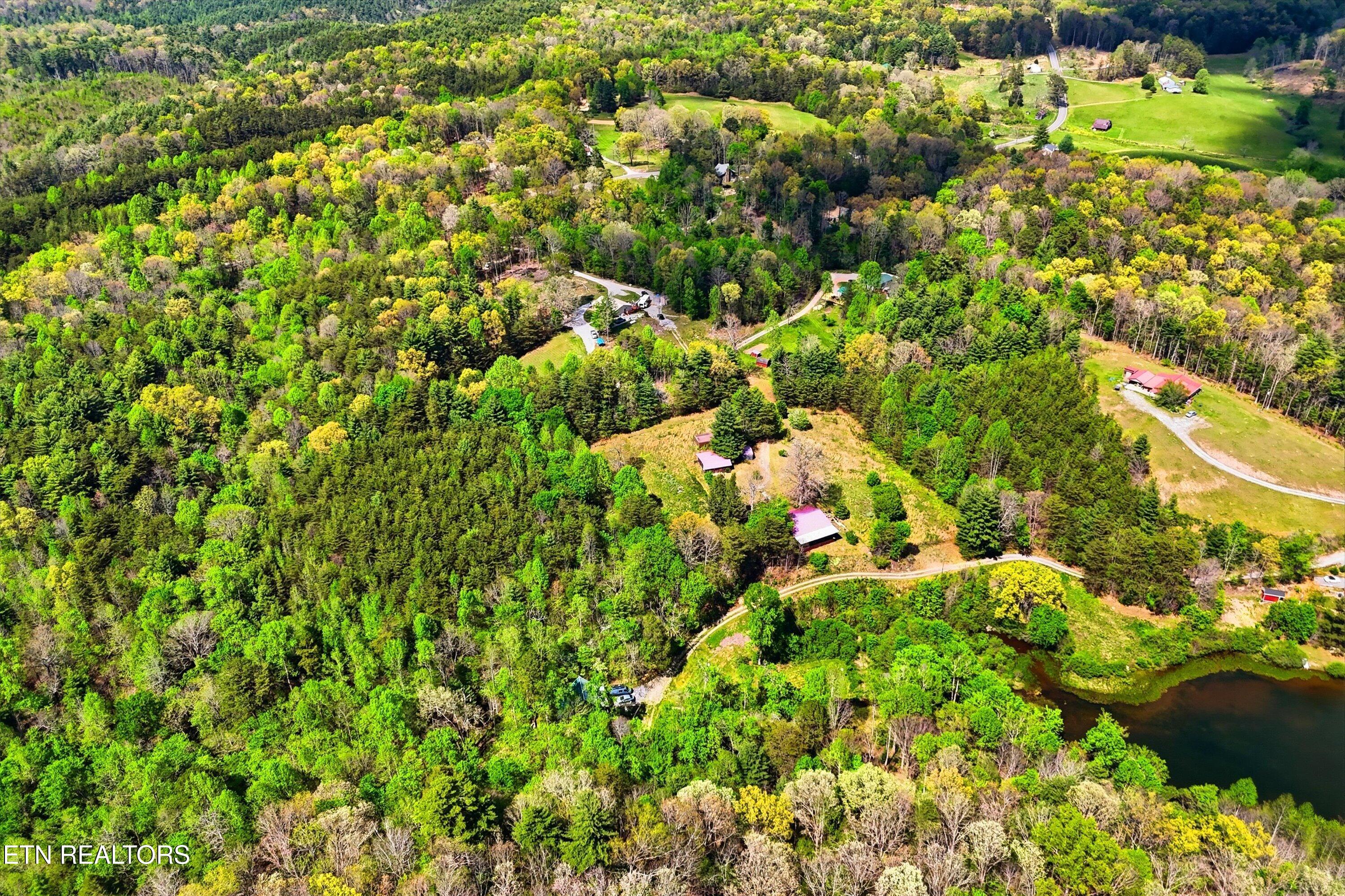 533 Epperson Road Tellico Plains TN 37385