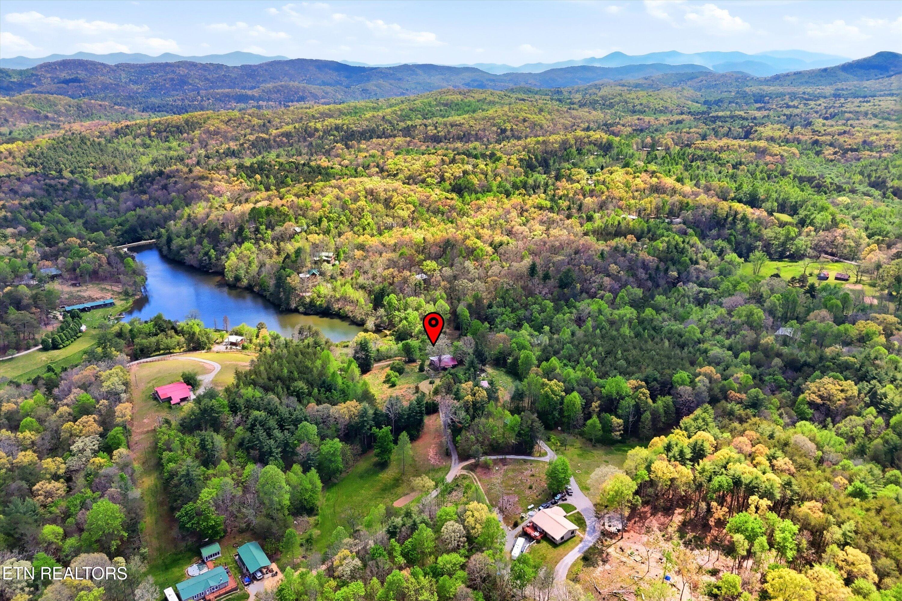 533 Epperson Road Tellico Plains TN 37385