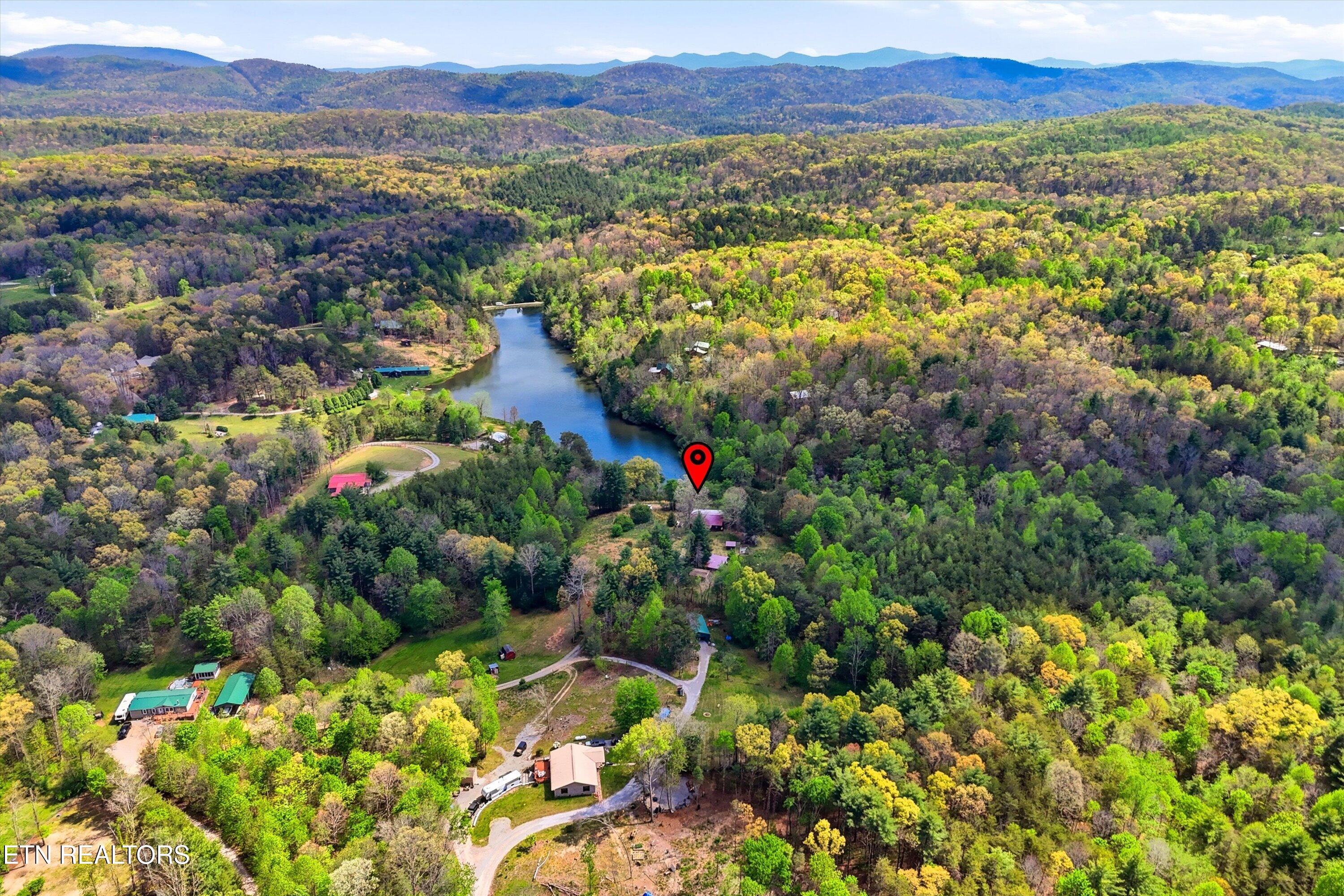 533 Epperson Road Tellico Plains TN 37385
