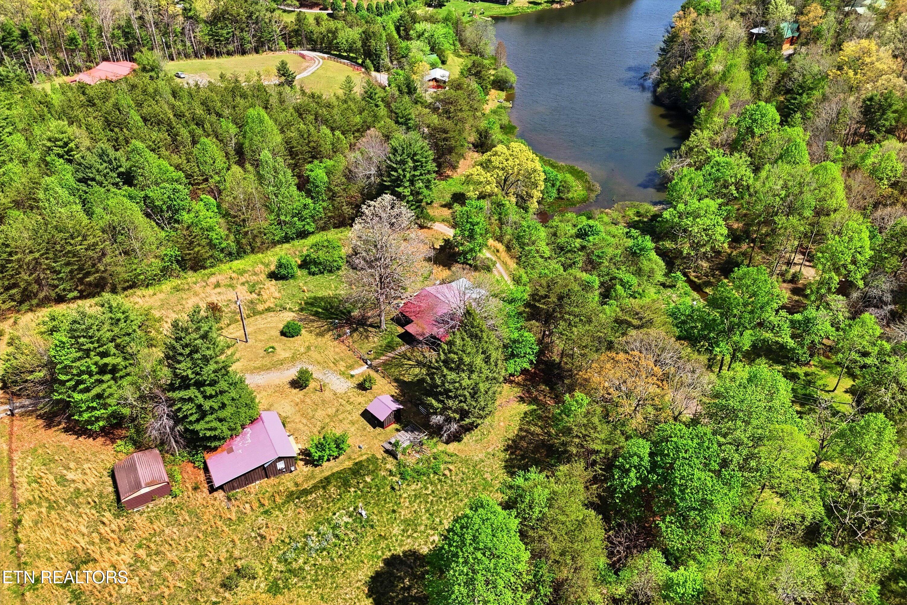 533 Epperson Road Tellico Plains TN 37385