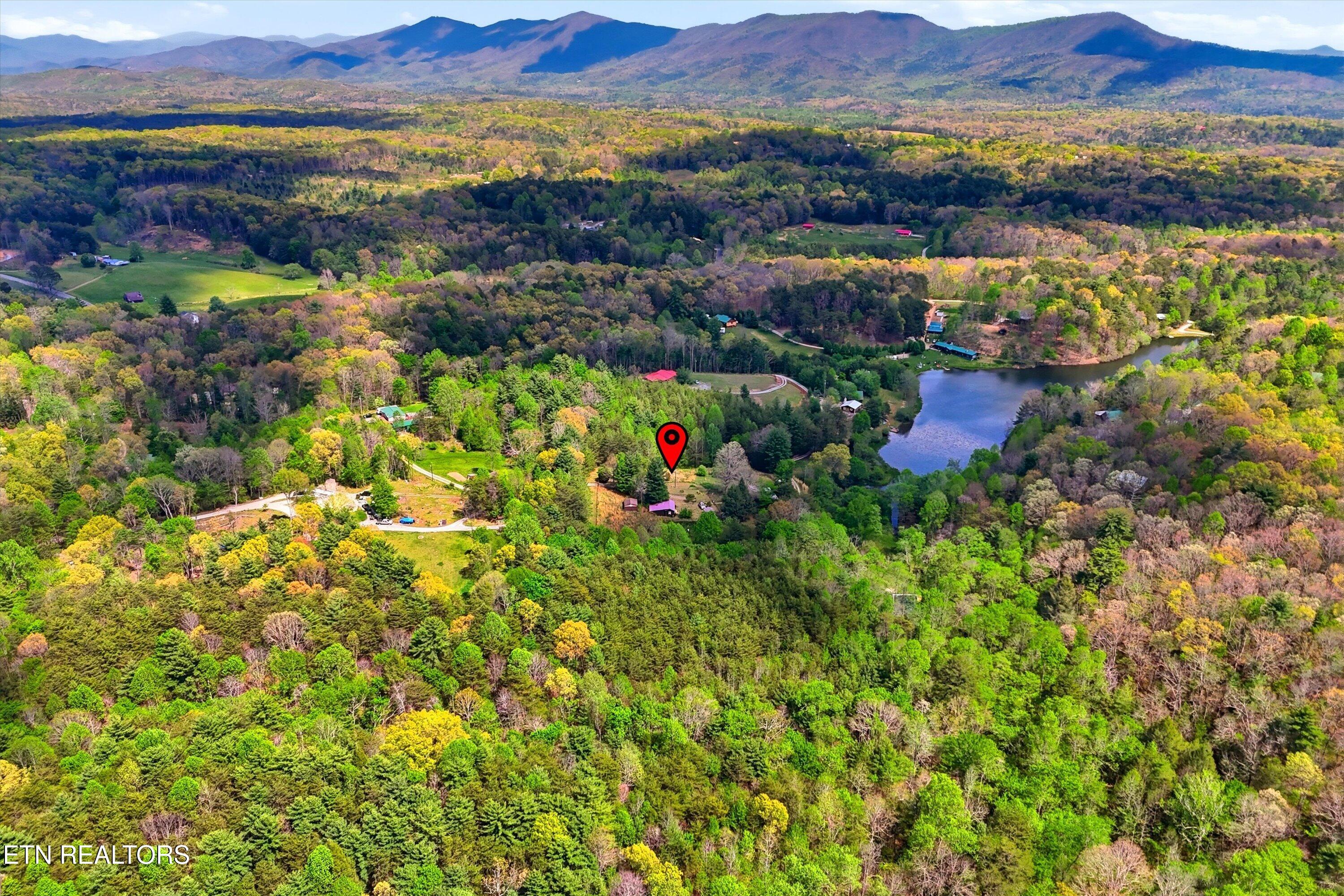 533 Epperson Road Tellico Plains TN 37385