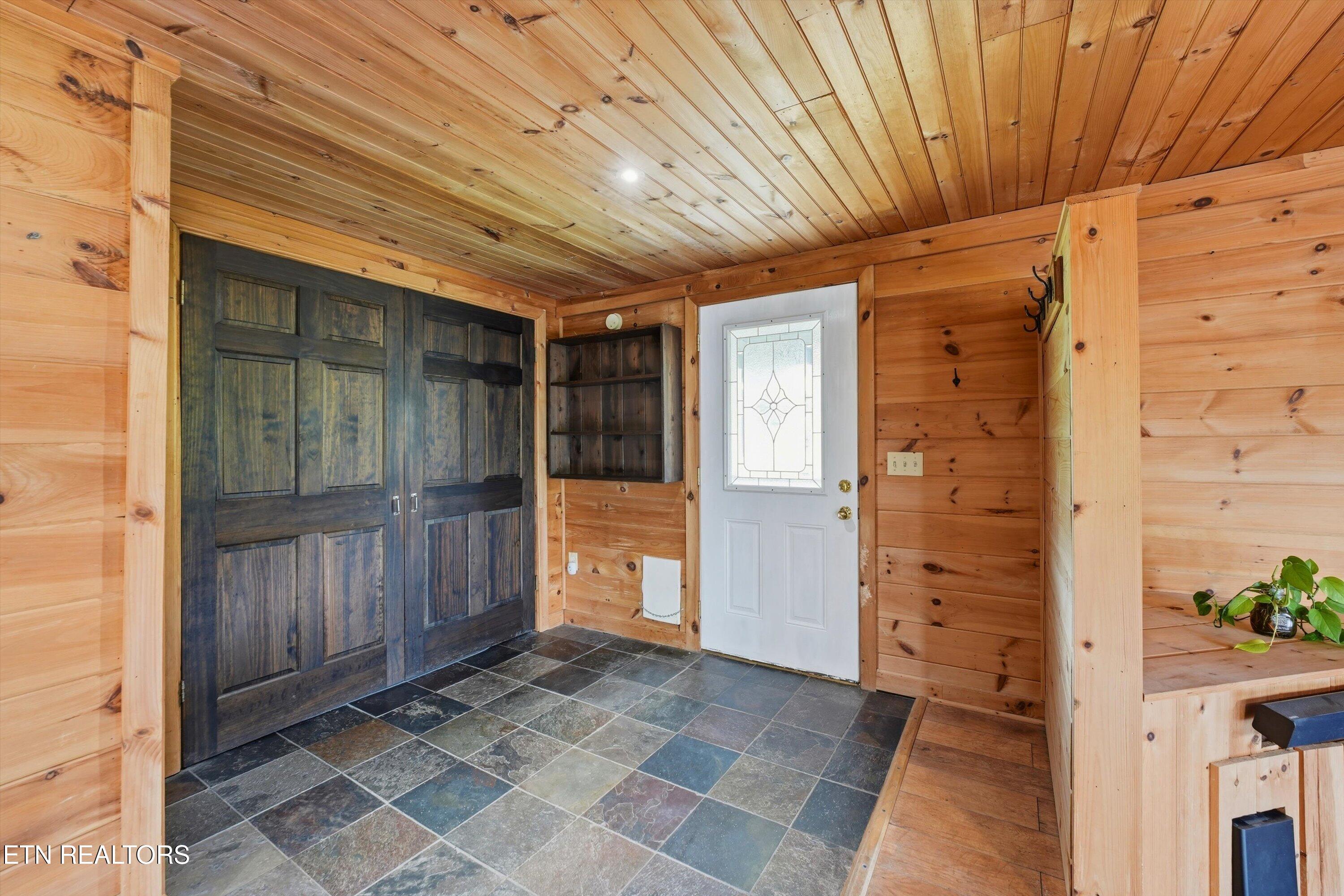 533 Epperson Road Tellico Plains TN 37385