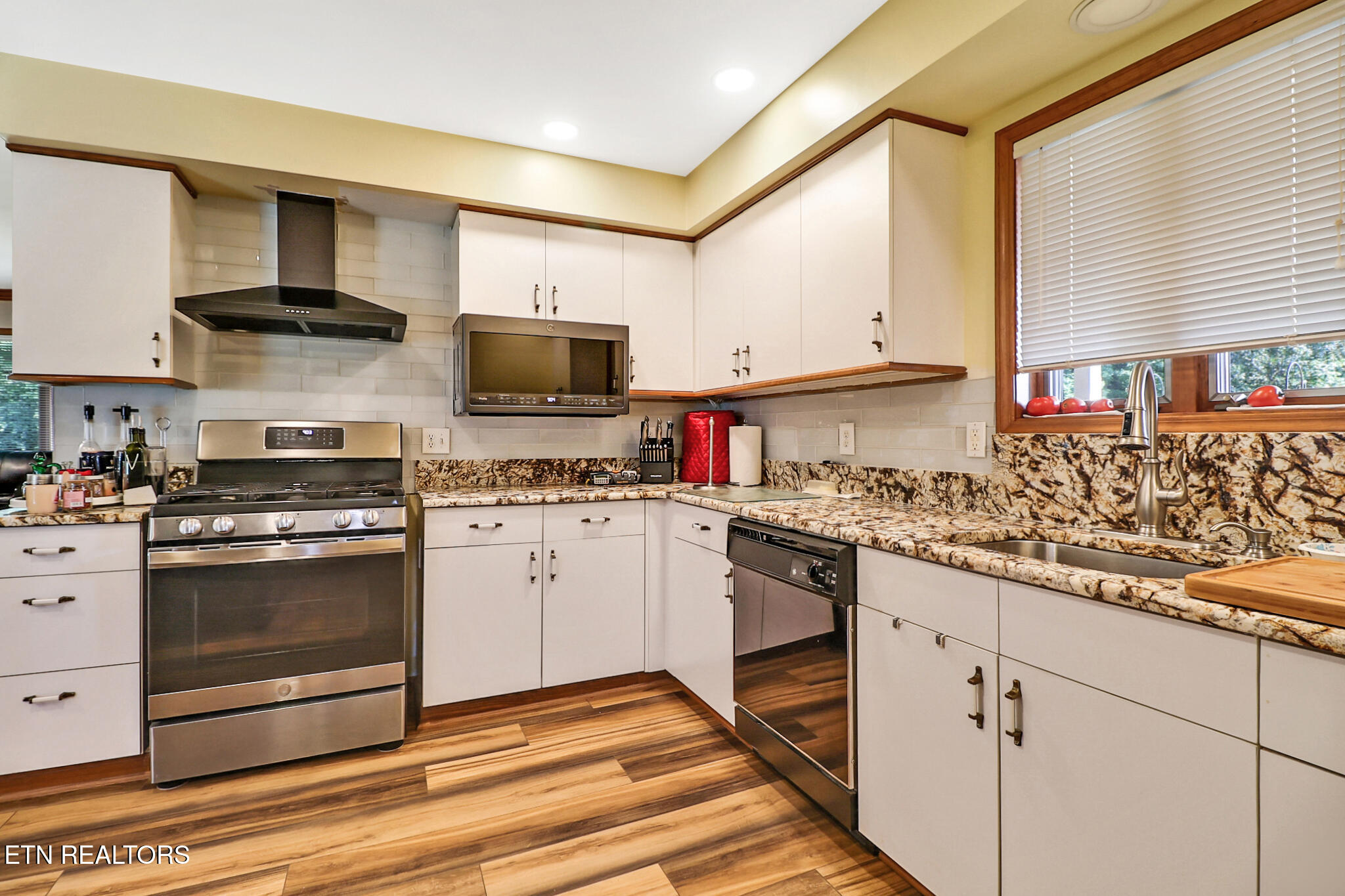 310 Southgate Drive Crossville TN 38555