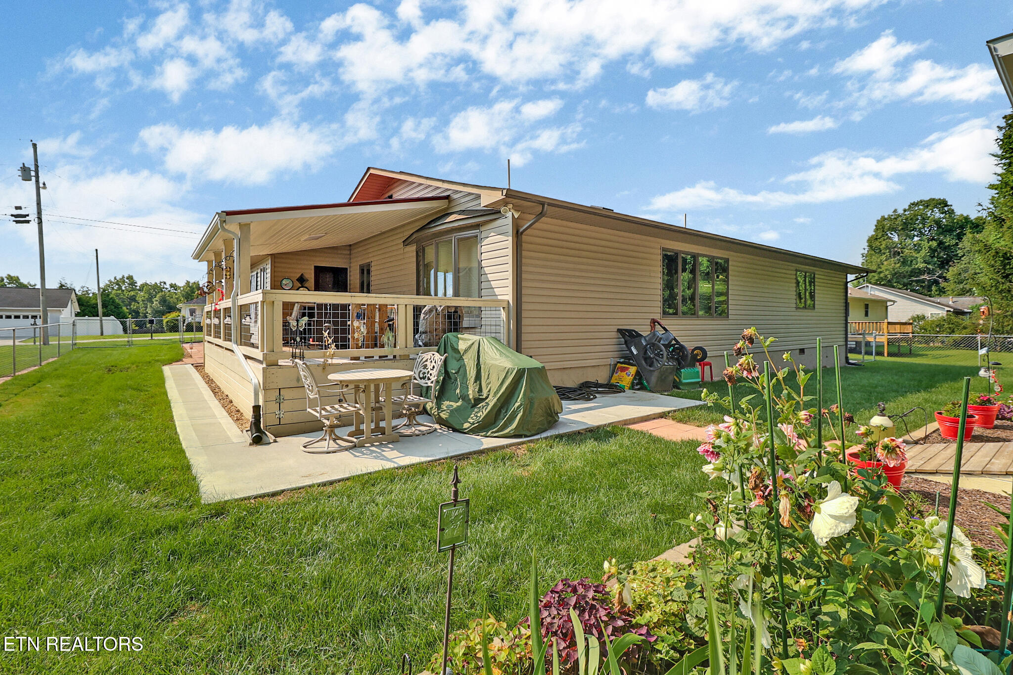 310 Southgate Drive Crossville TN 38555