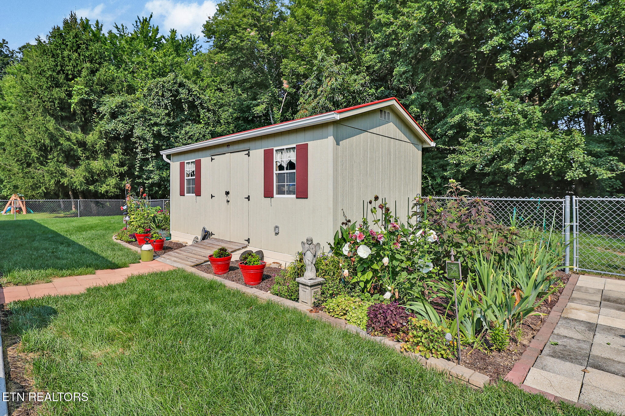 310 Southgate Drive Crossville TN 38555