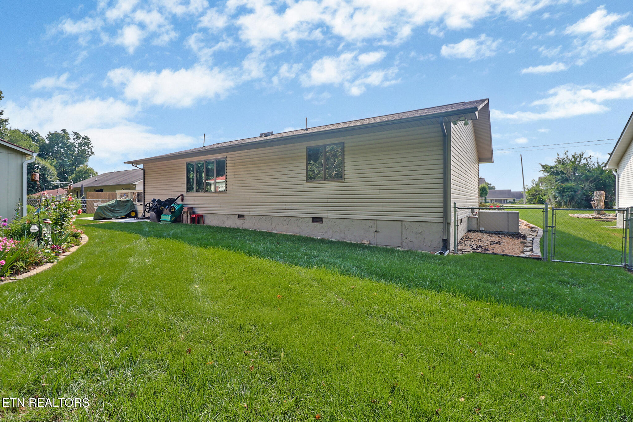 310 Southgate Drive Crossville TN 38555