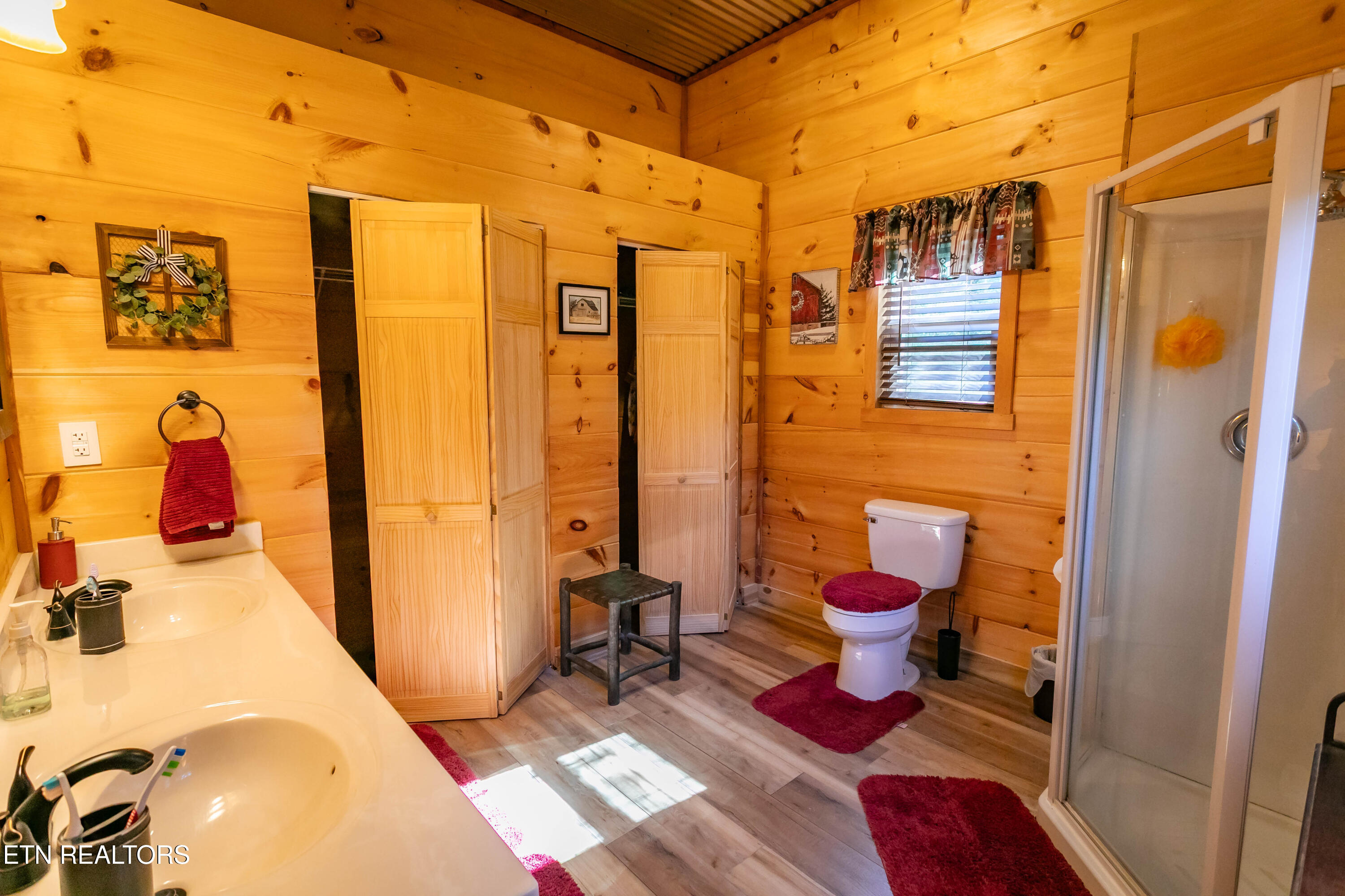 4106/3050 Burning Tree Ln/headrick Drive Sevierville TN 37862