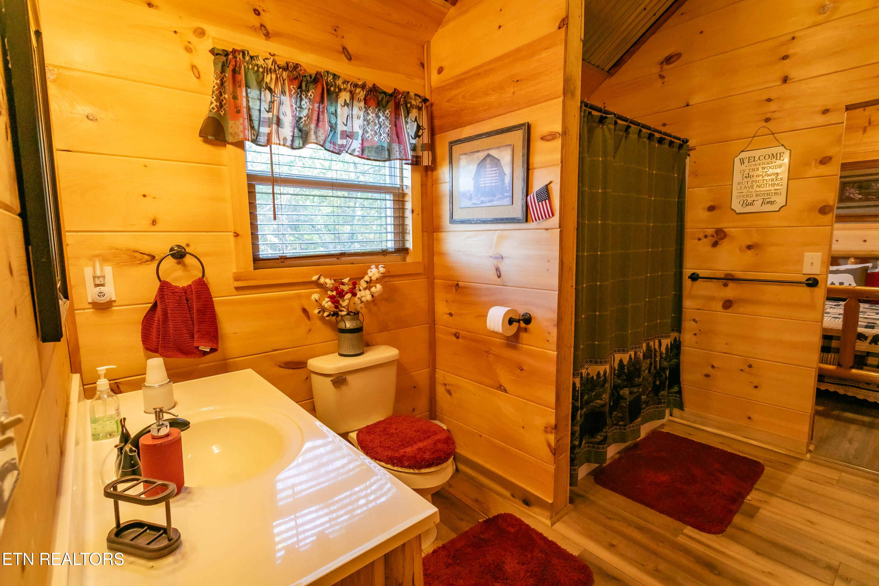 4106/3050 Burning Tree Ln/headrick Drive Sevierville TN 37862