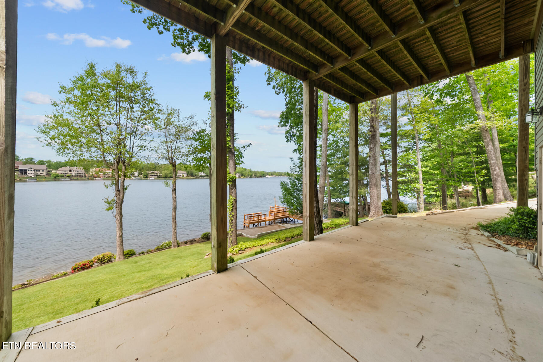 43 Markham Terrace Crossville TN 38558