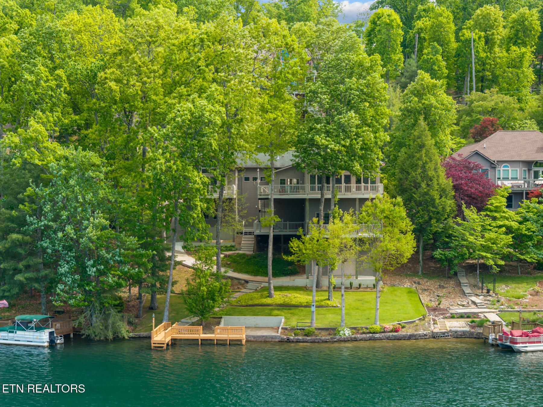 43 Markham Terrace Crossville TN 38558