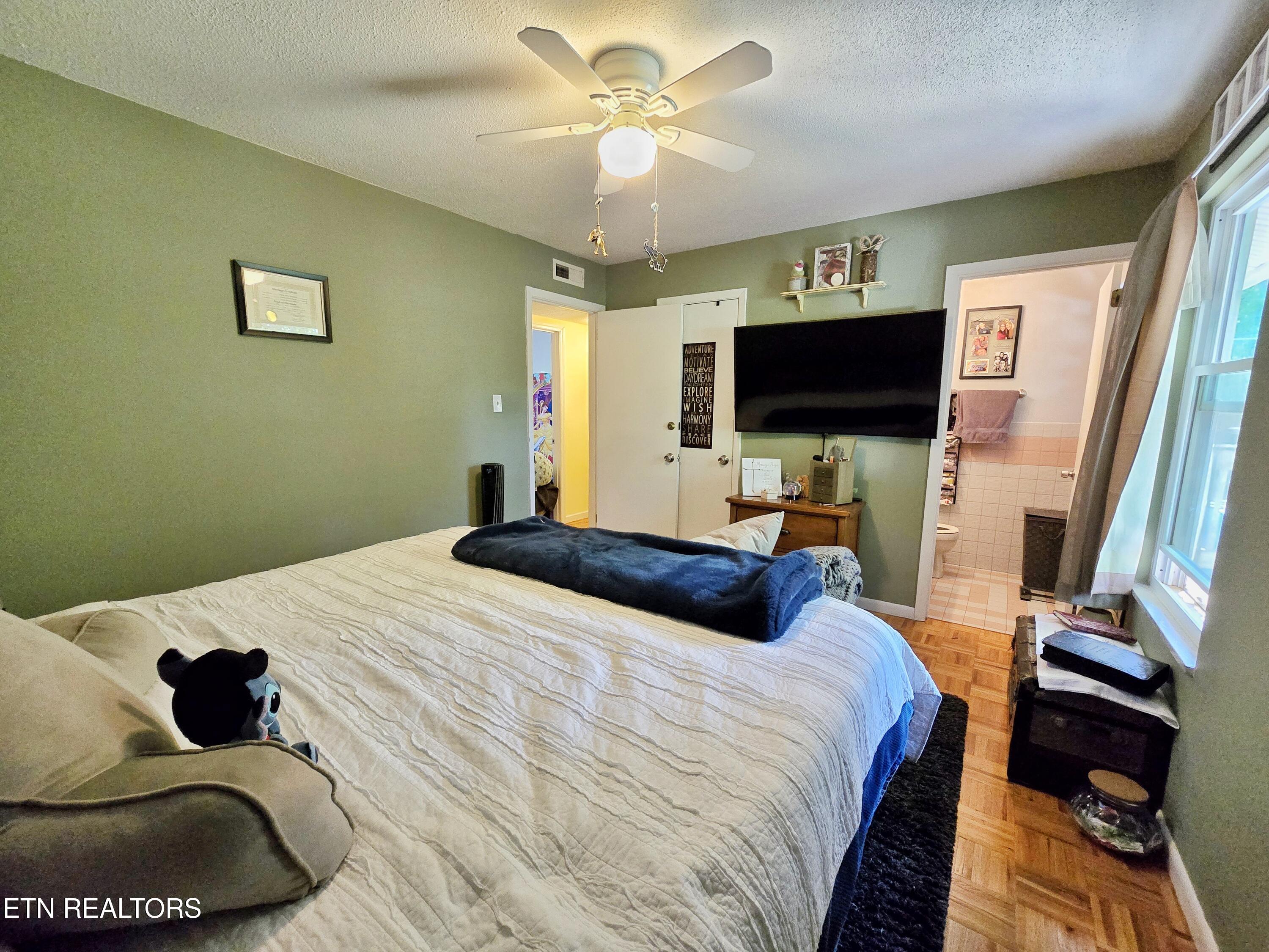 6417 Hunters Glen Drive Knoxville TN 37921