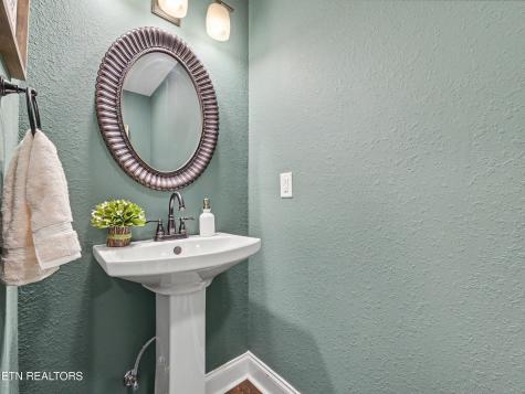 245 Royal Oaks Drive Maryville TN 37801