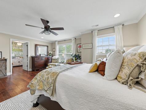 245 Royal Oaks Drive Maryville TN 37801