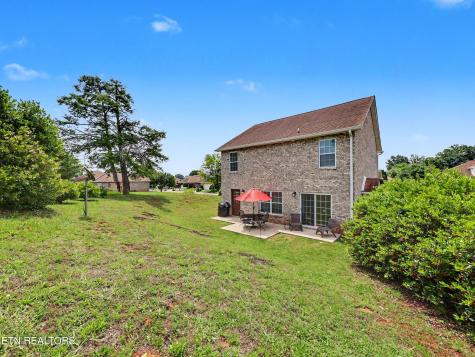 245 Royal Oaks Drive Maryville TN 37801