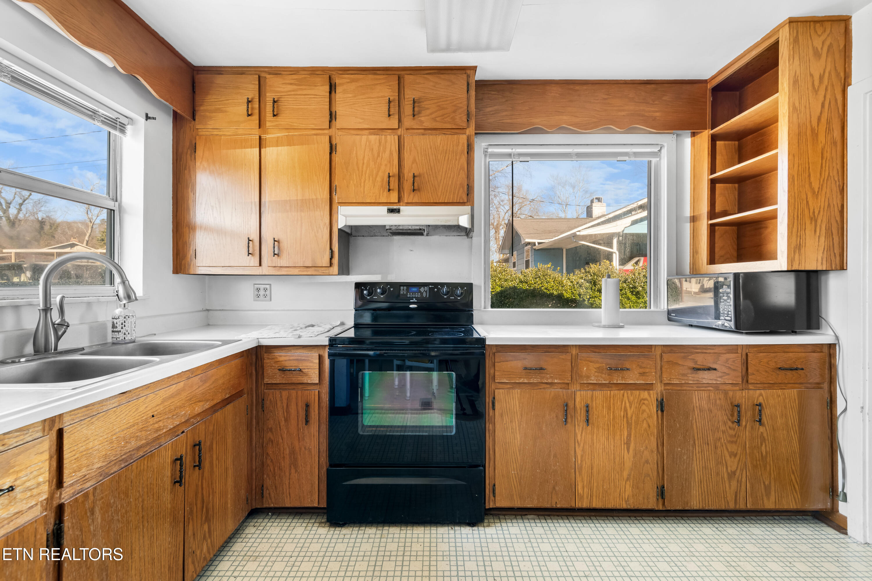 119 W Newkirk Lane Oak Ridge TN 37830