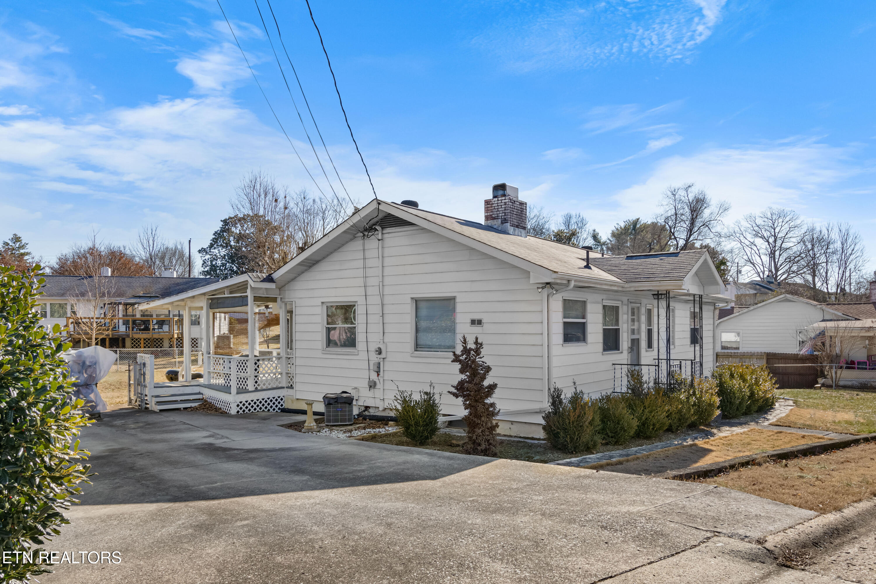 119 W Newkirk Lane Oak Ridge TN 37830