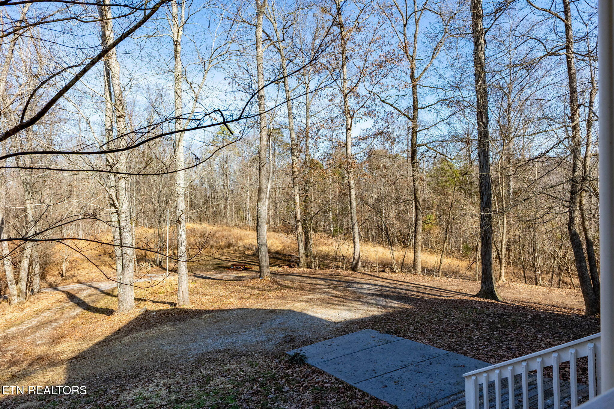 400 Cabbage Cemetery Road Washburn TN 37888
