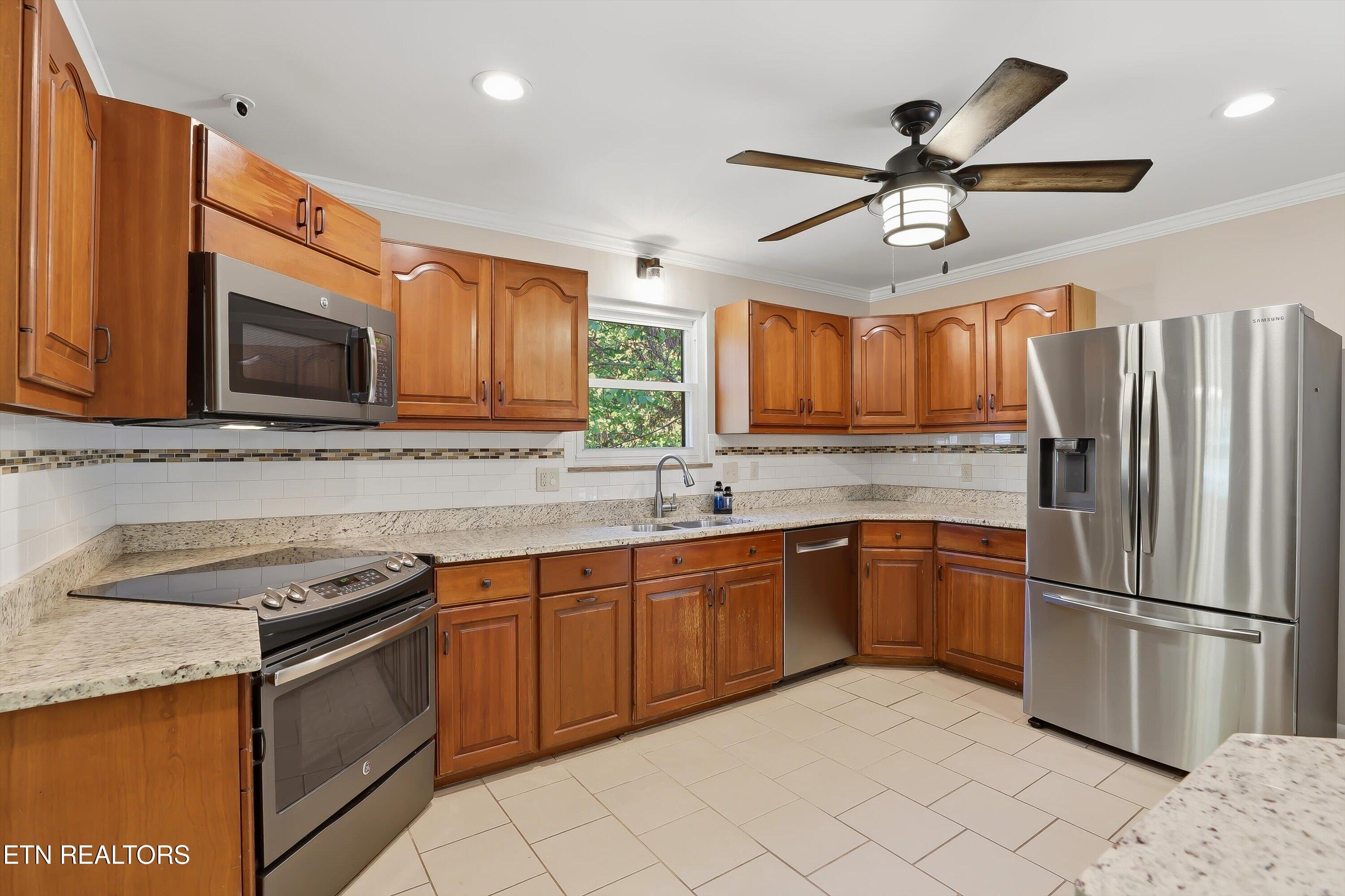 9500 Briarwood Drive Knoxville TN 37923