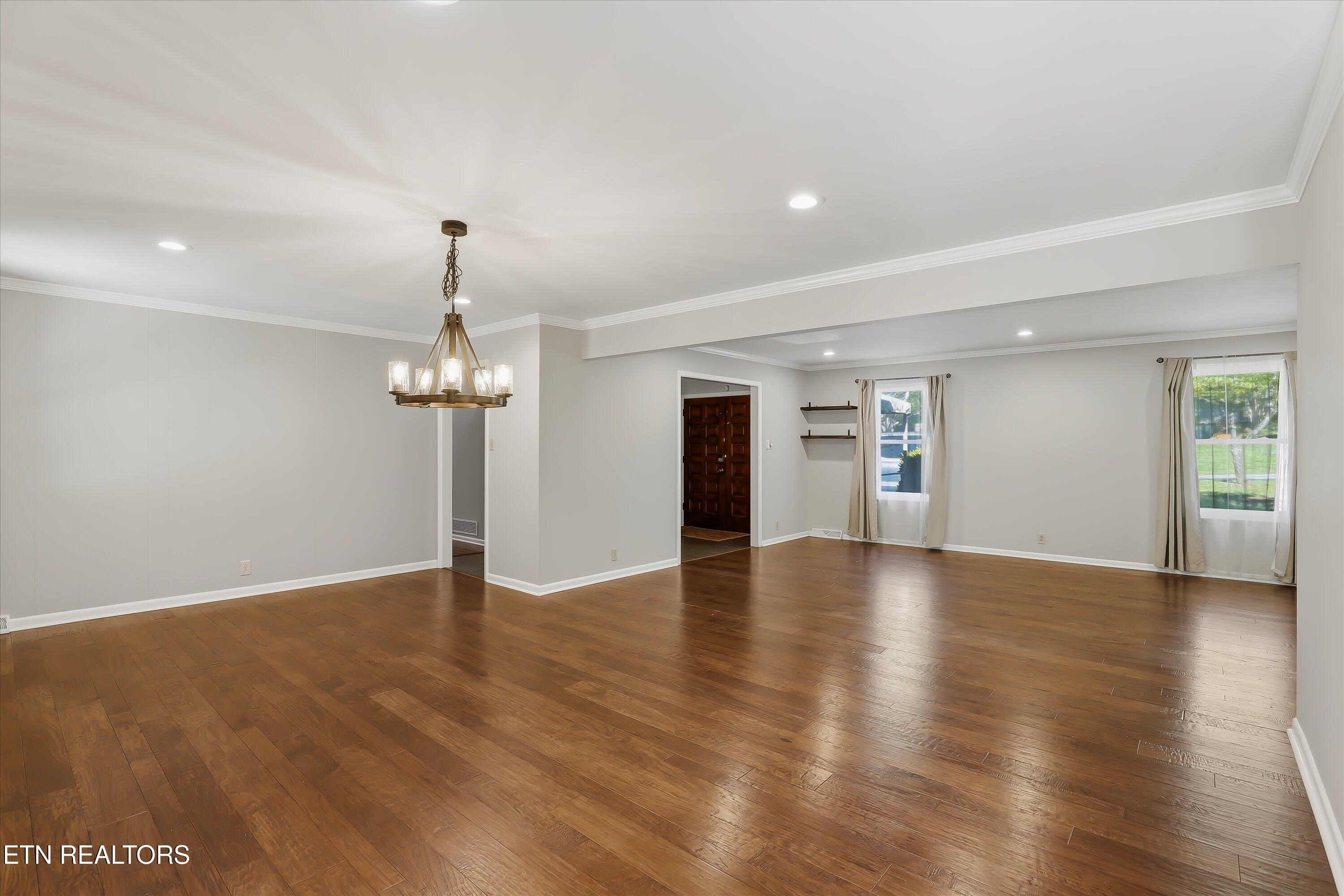 9500 Briarwood Drive Knoxville TN 37923