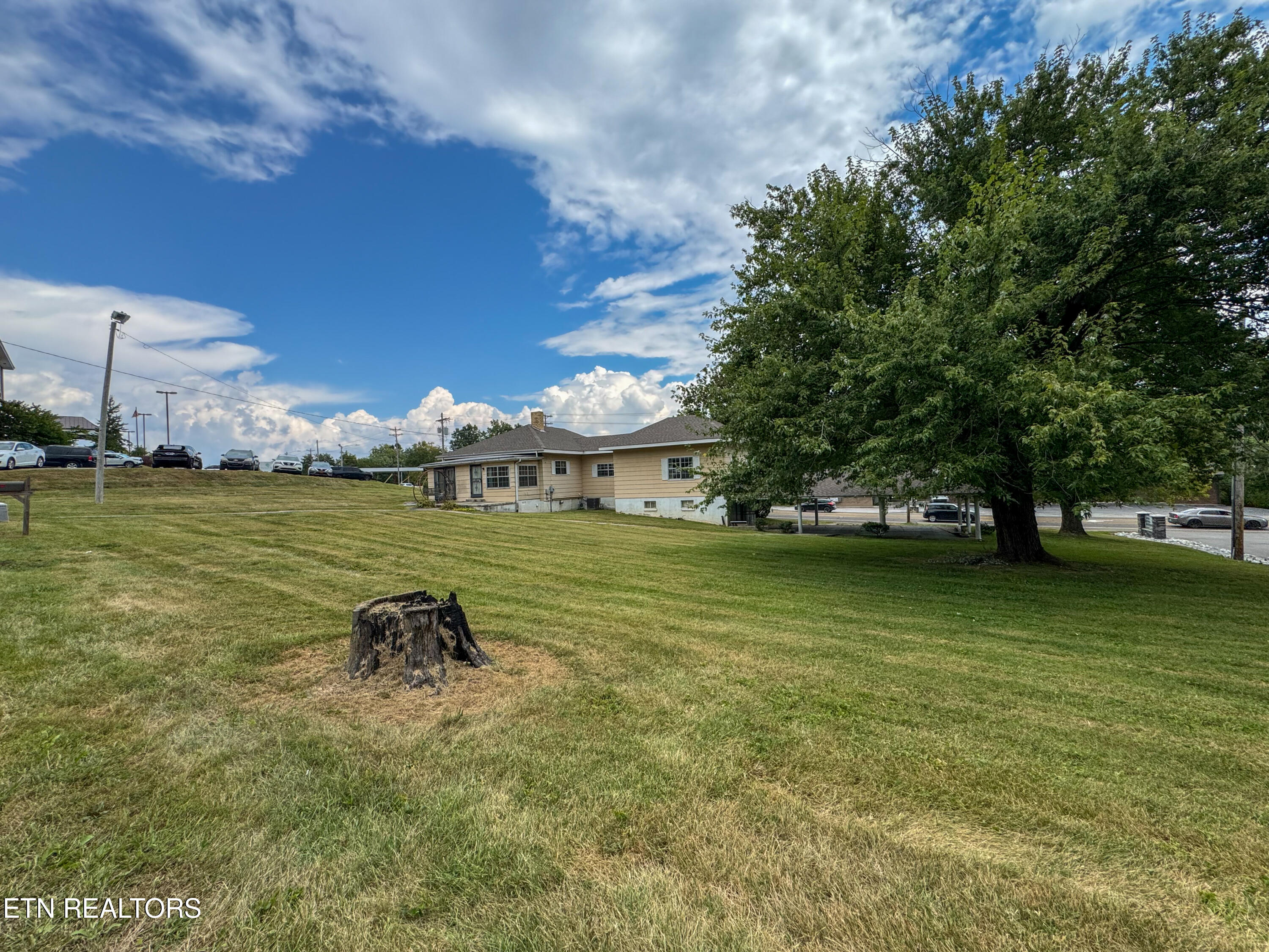 18741 Alberta Street Oneida TN 37841