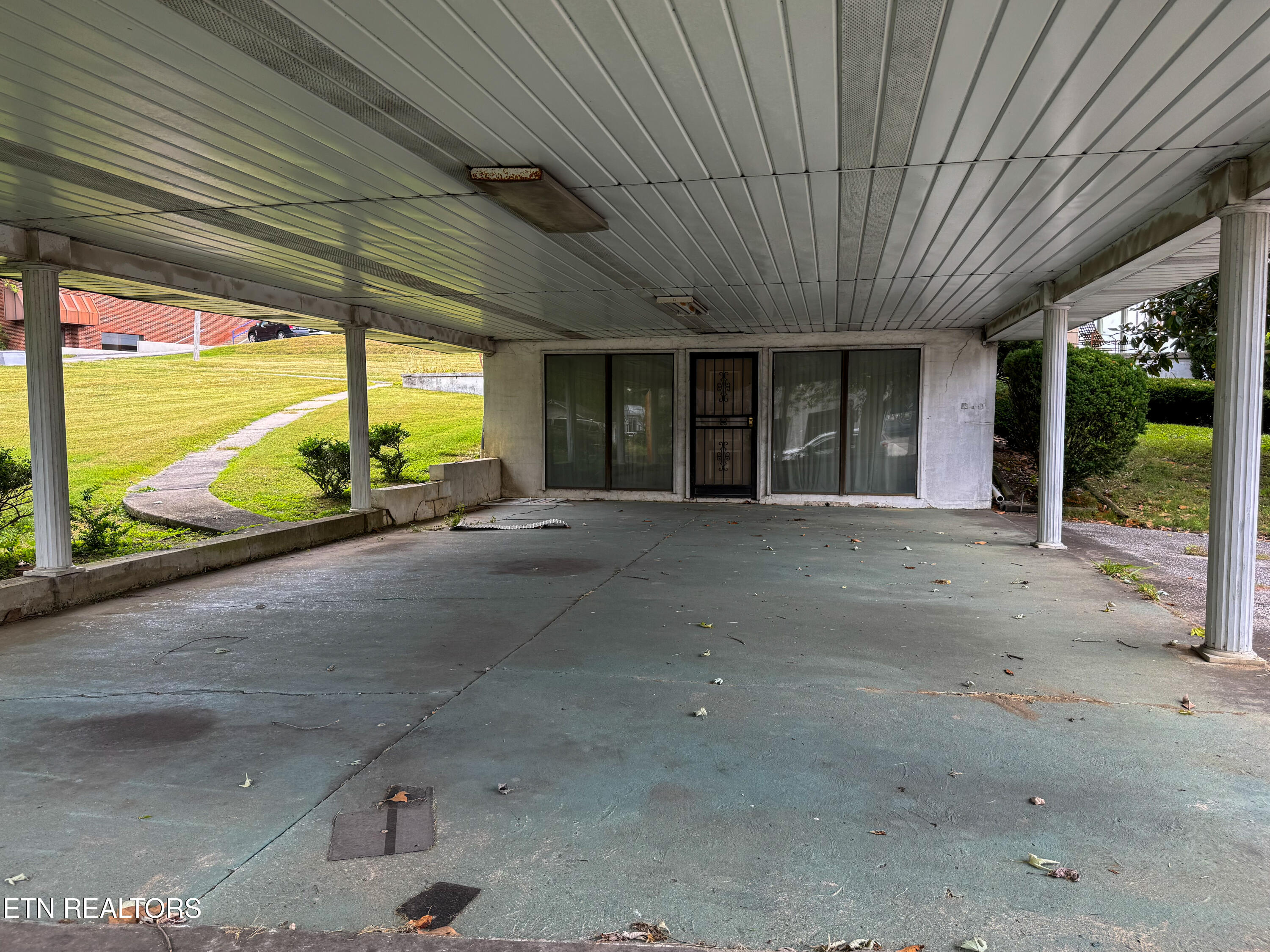 18741 Alberta Street Oneida TN 37841