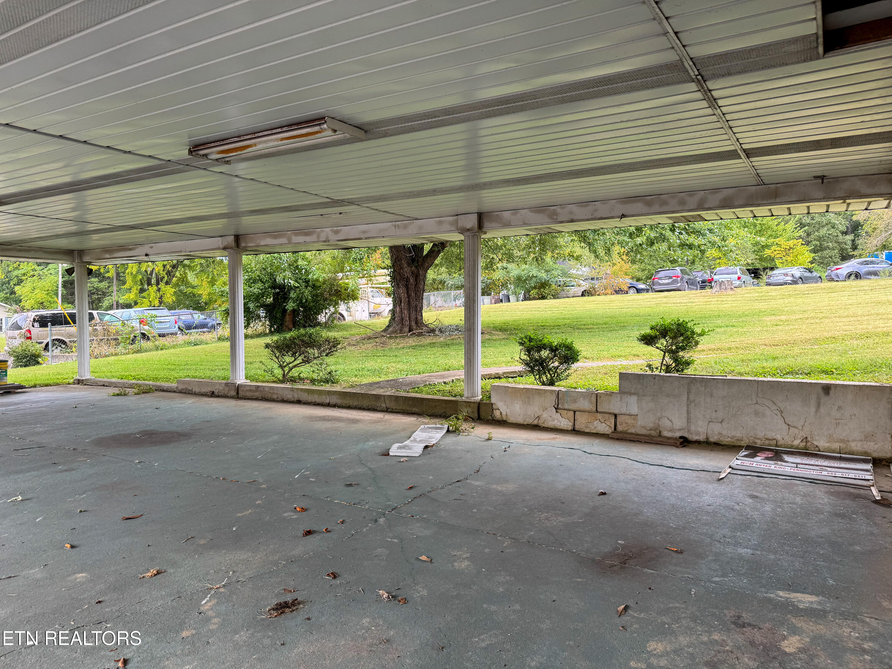 18741 Alberta Street Oneida TN 37841
