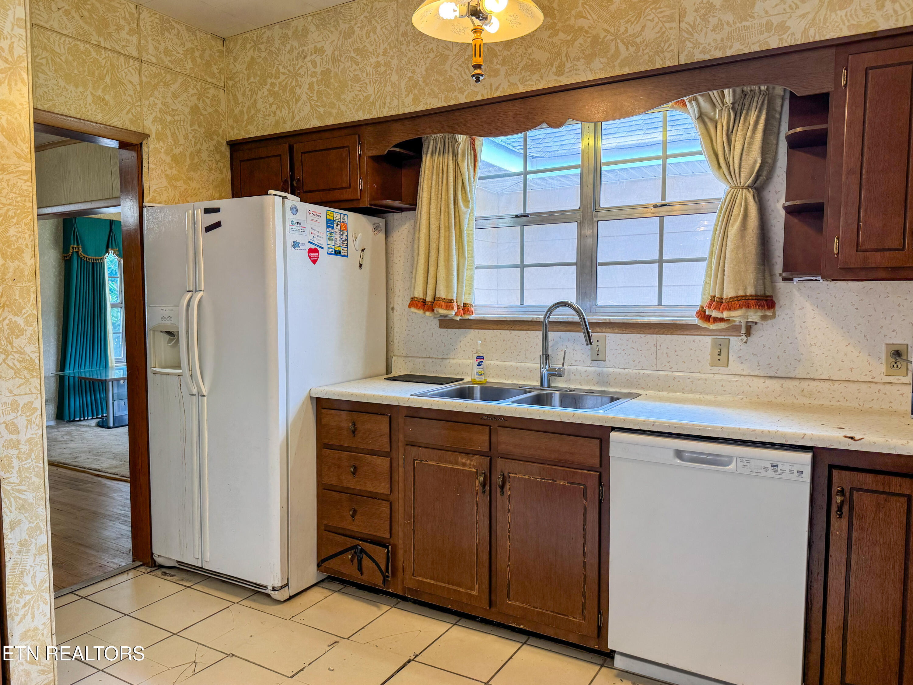 18741 Alberta Street Oneida TN 37841