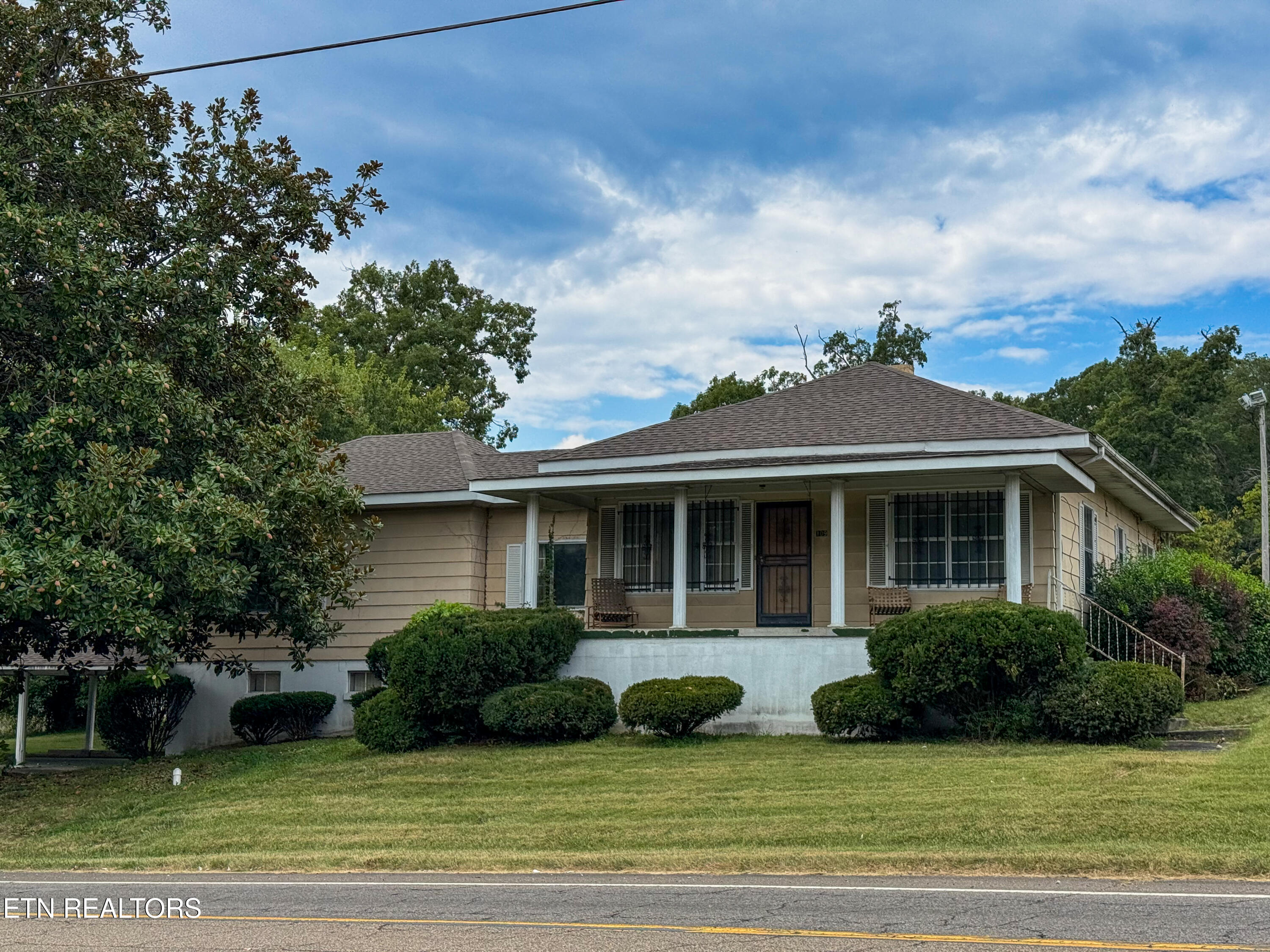 18741 Alberta Street Oneida TN 37841