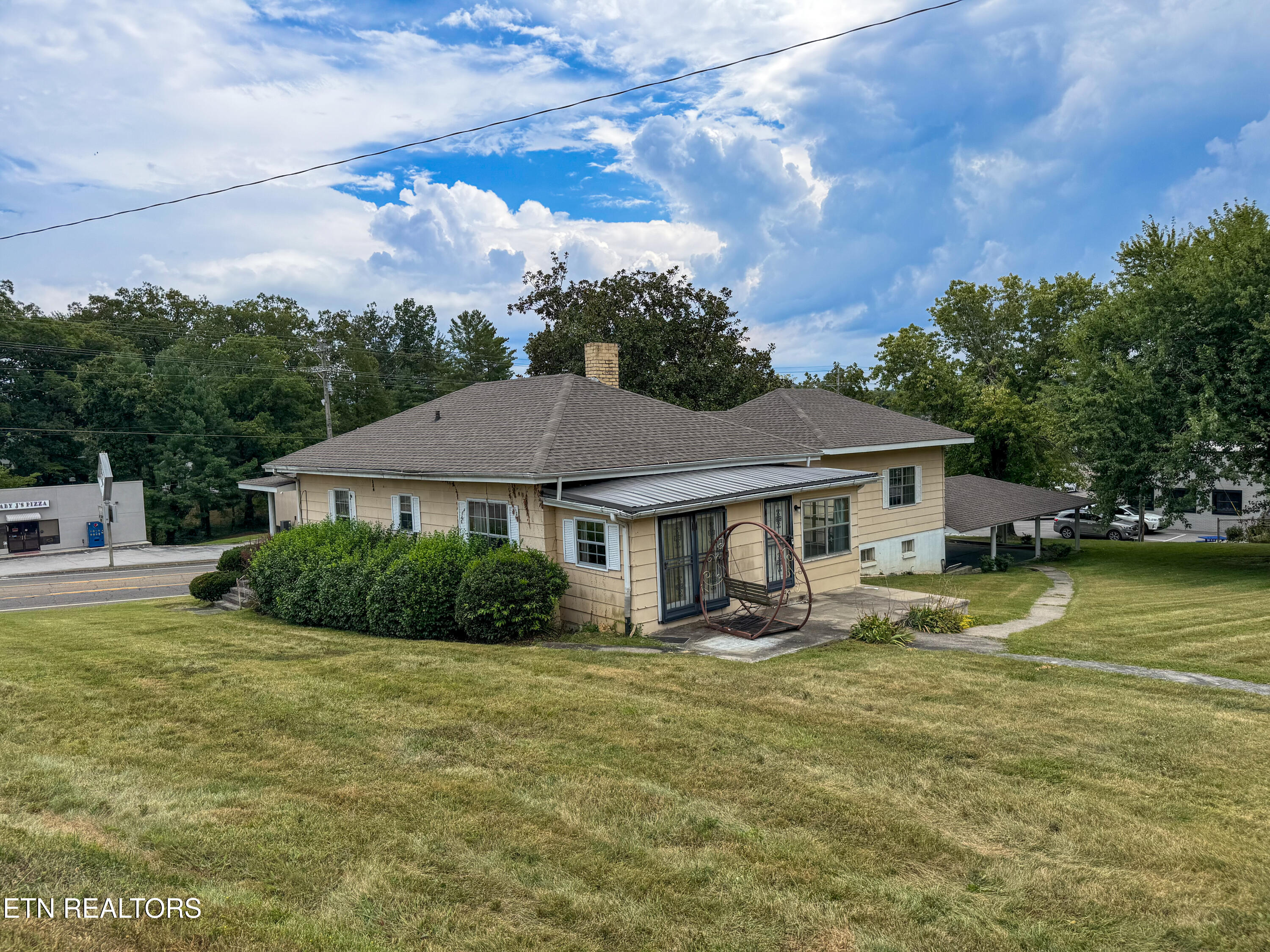 18741 Alberta Street Oneida TN 37841