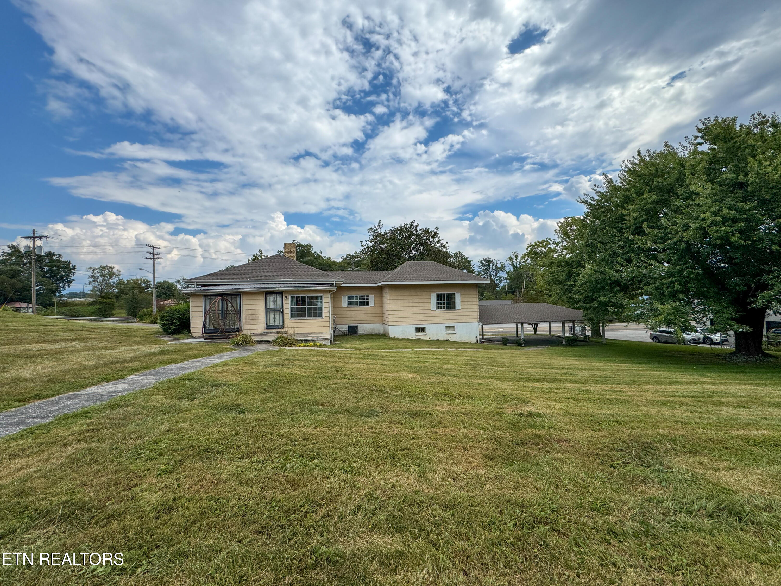 18741 Alberta Street Oneida TN 37841