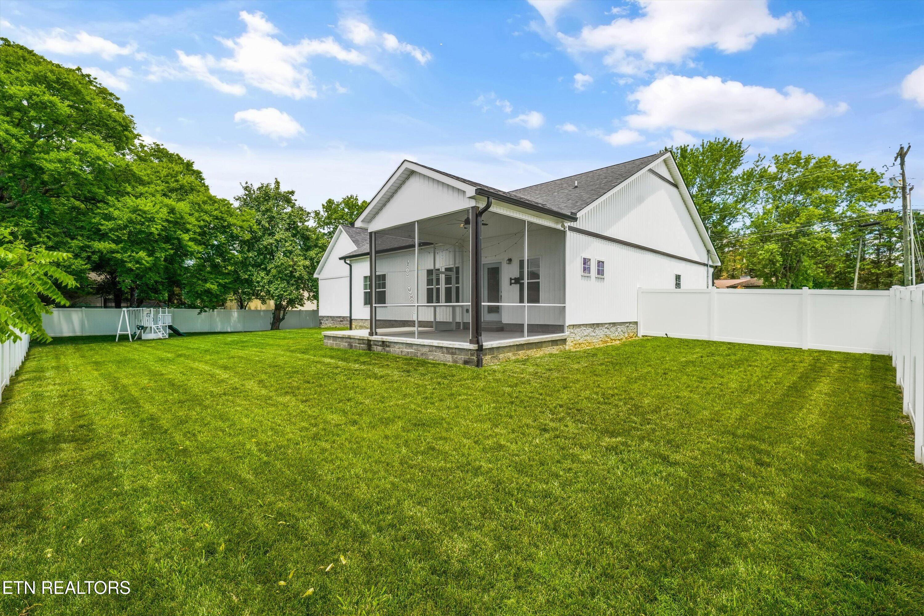 7605 Cedarcrest Road Knoxville TN 37938