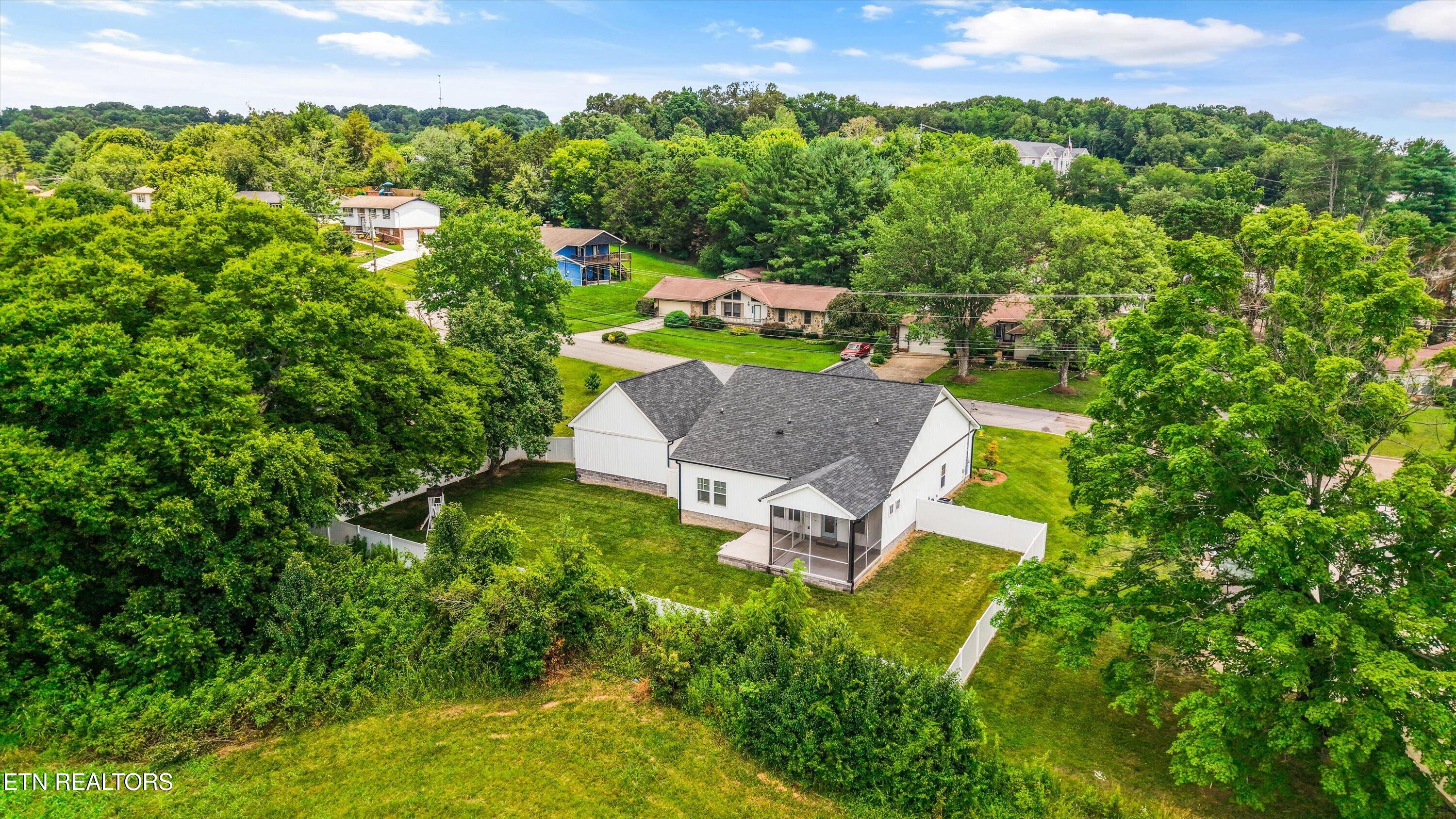 7605 Cedarcrest Road Knoxville TN 37938