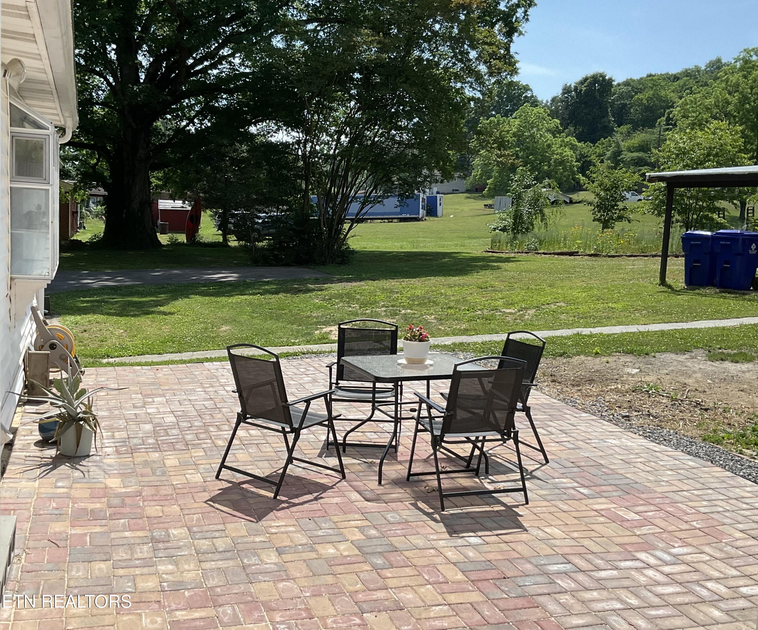 328 Ridgeview Drive Clinton TN 37716