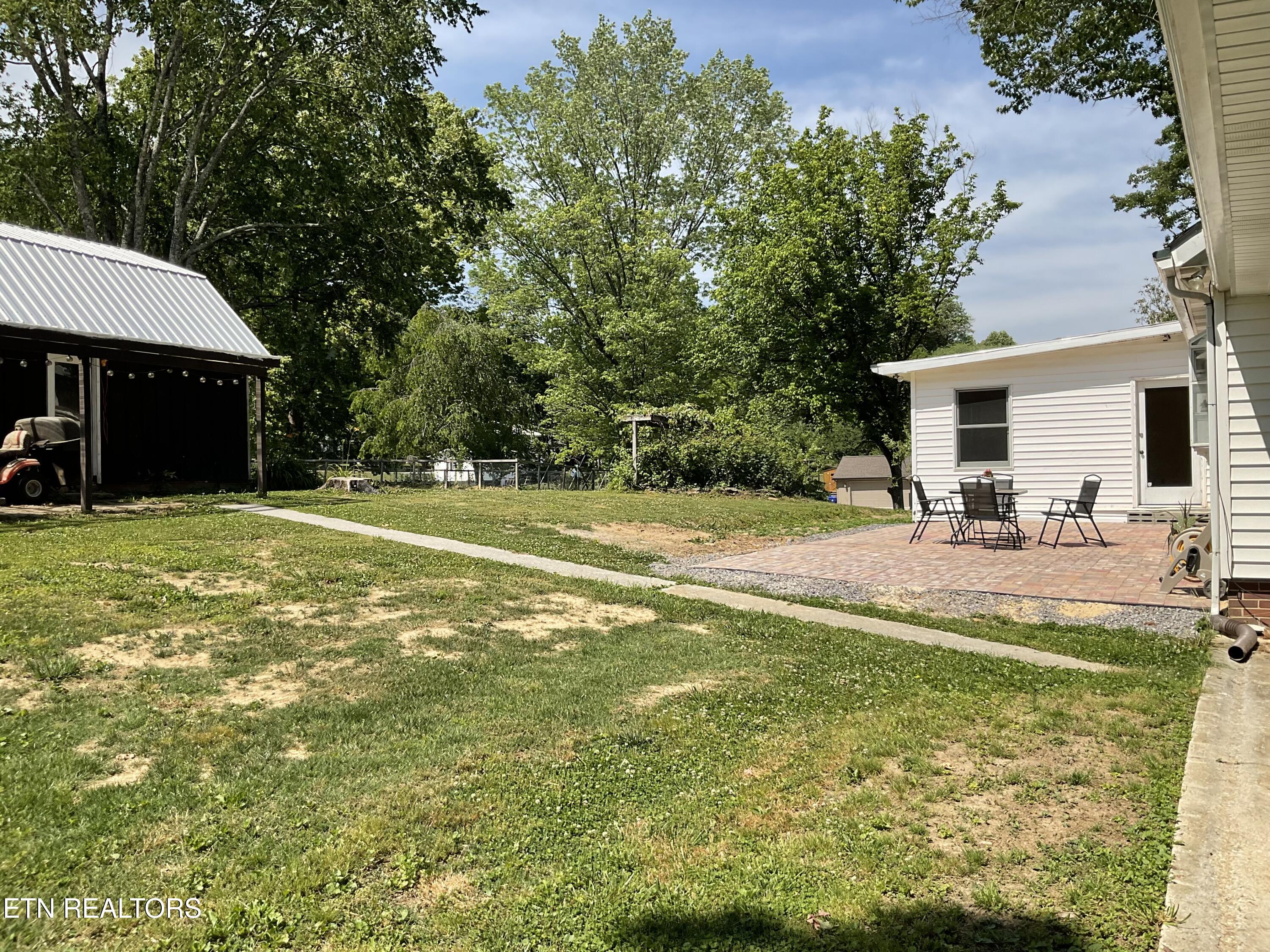 328 Ridgeview Drive Clinton TN 37716