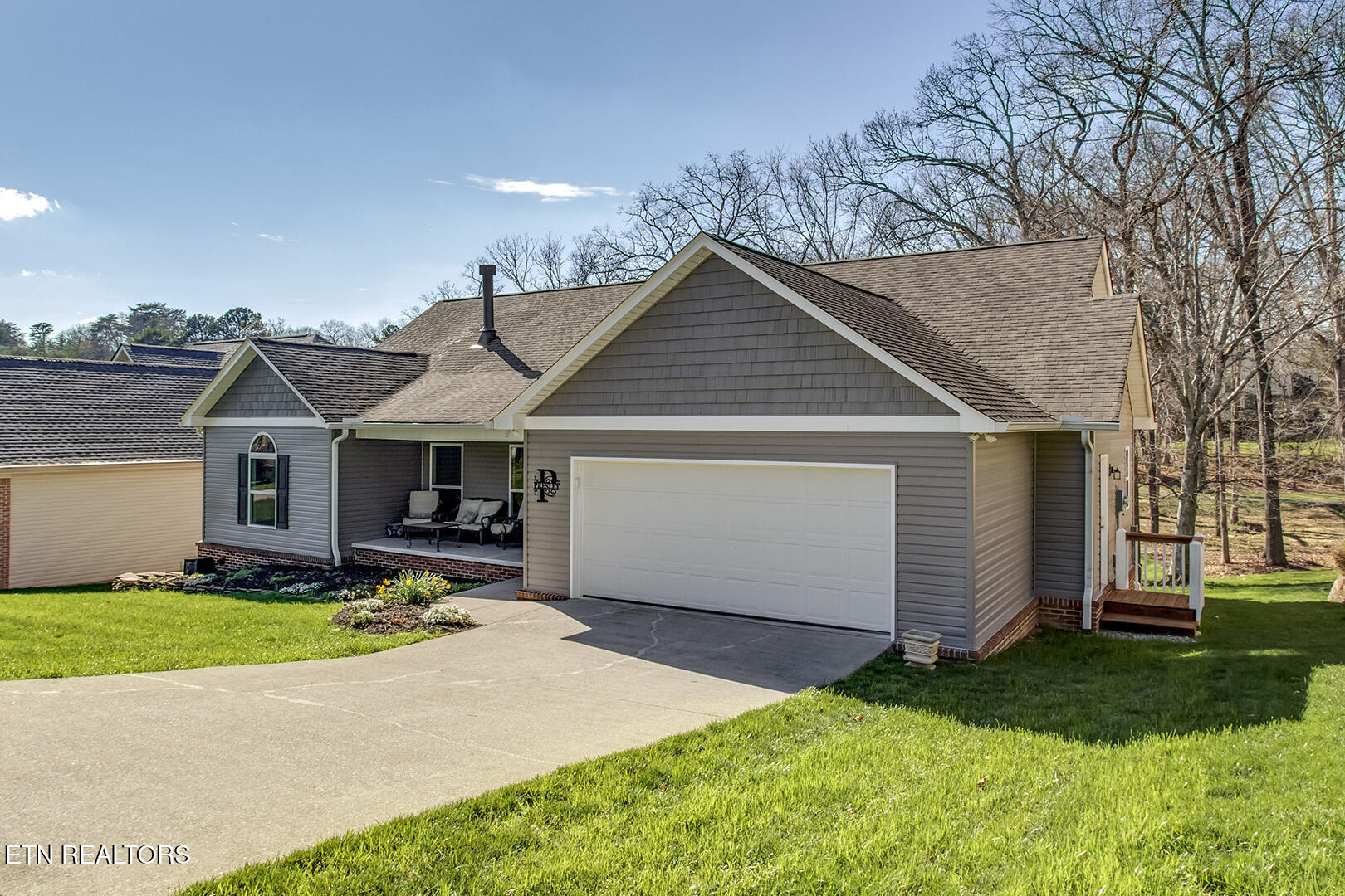 146 Daleyuhski Way Loudon TN 37774
