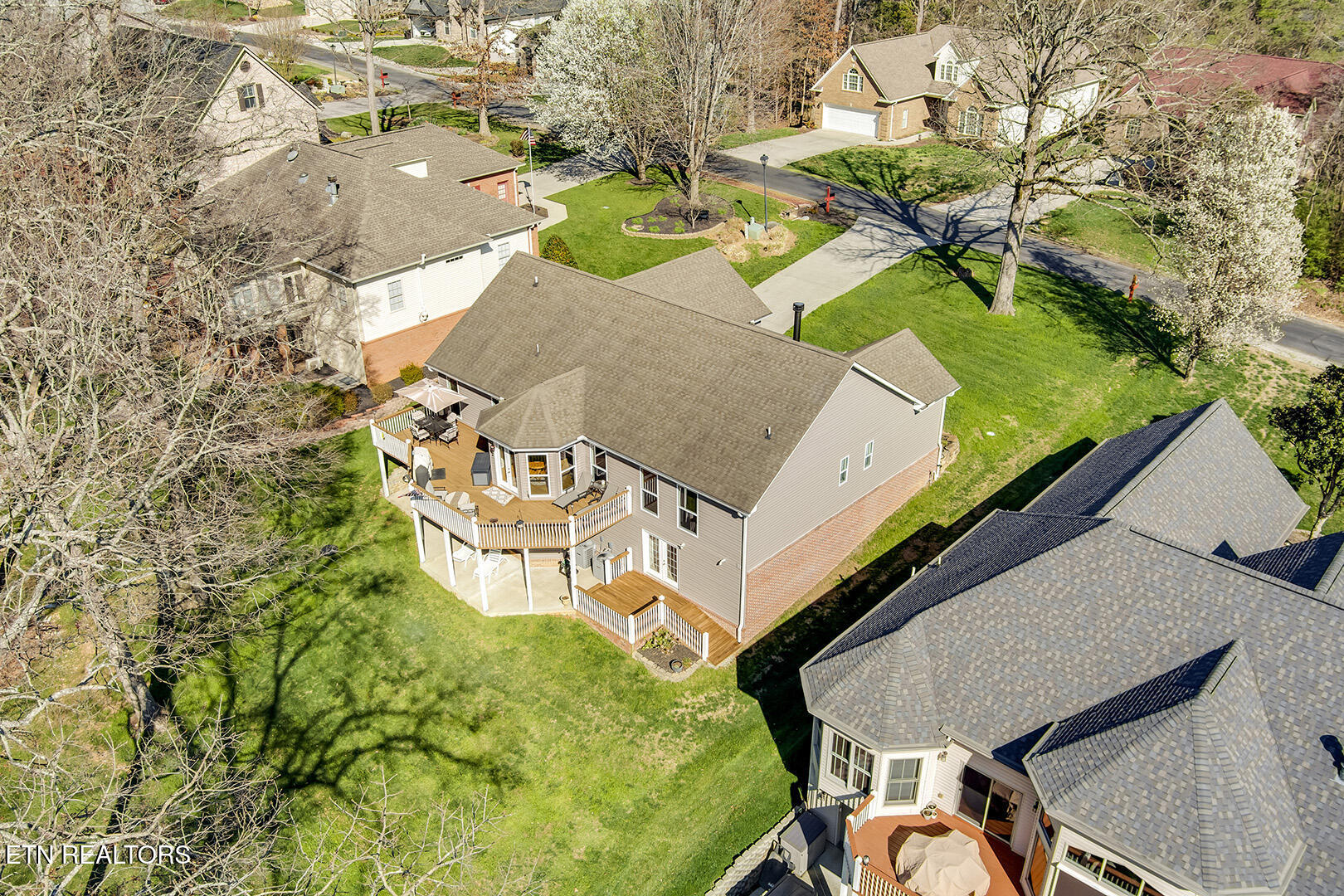 146 Daleyuhski Way Loudon TN 37774