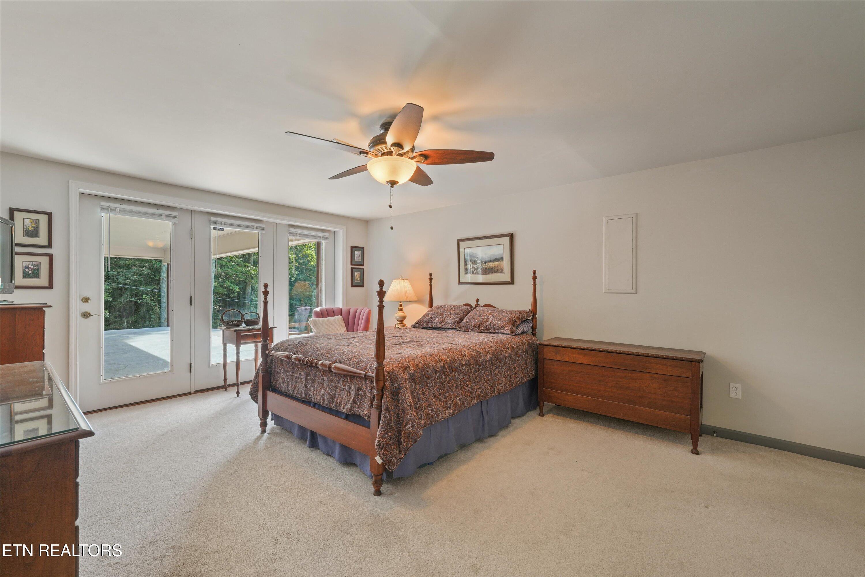 745 Blockhouse Valley Road Clinton TN 37716